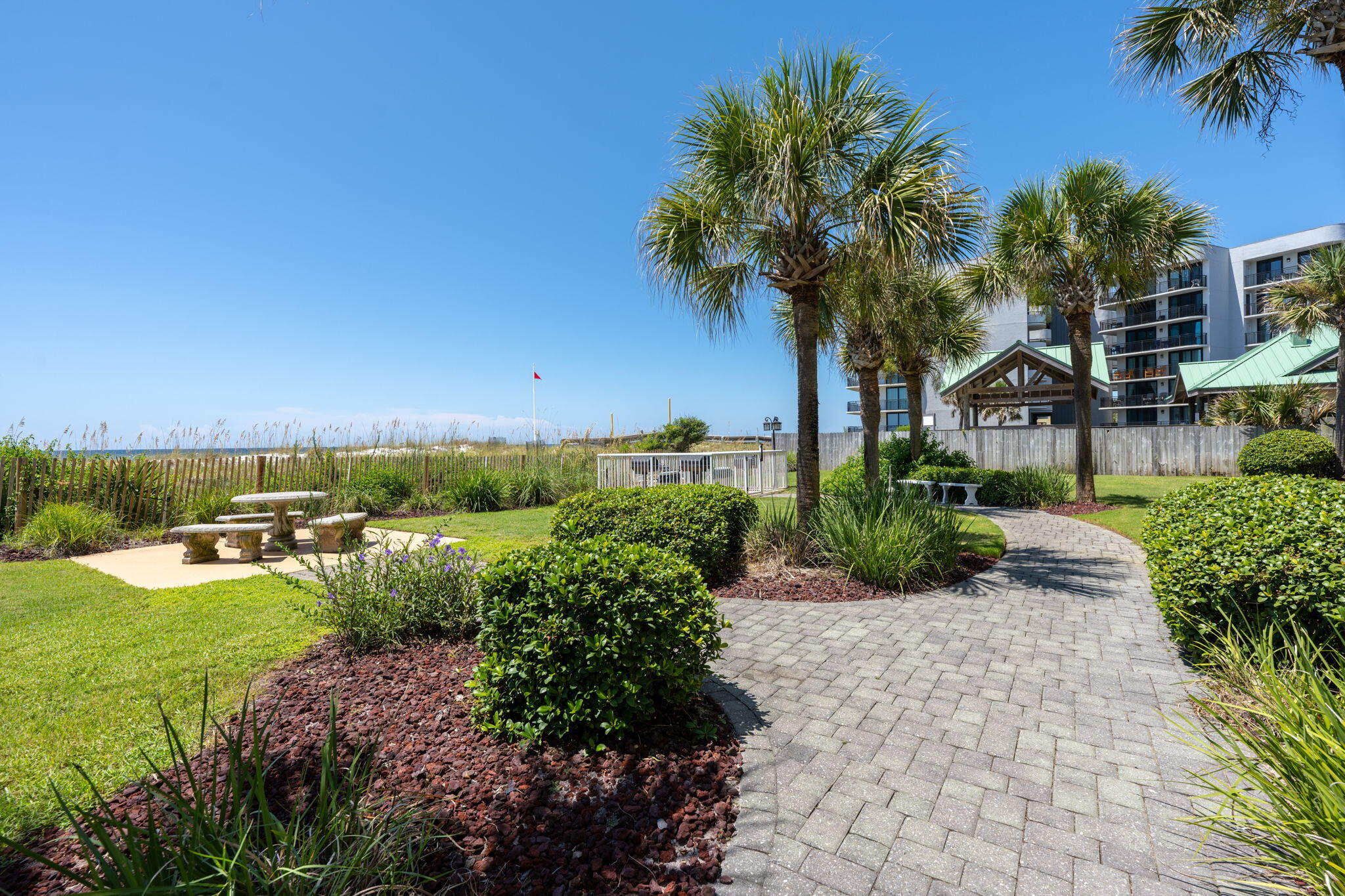 WATERS EDGE - Residential
