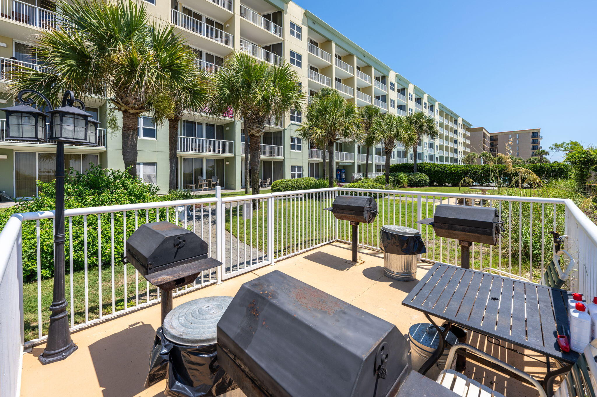 WATERS EDGE - Residential