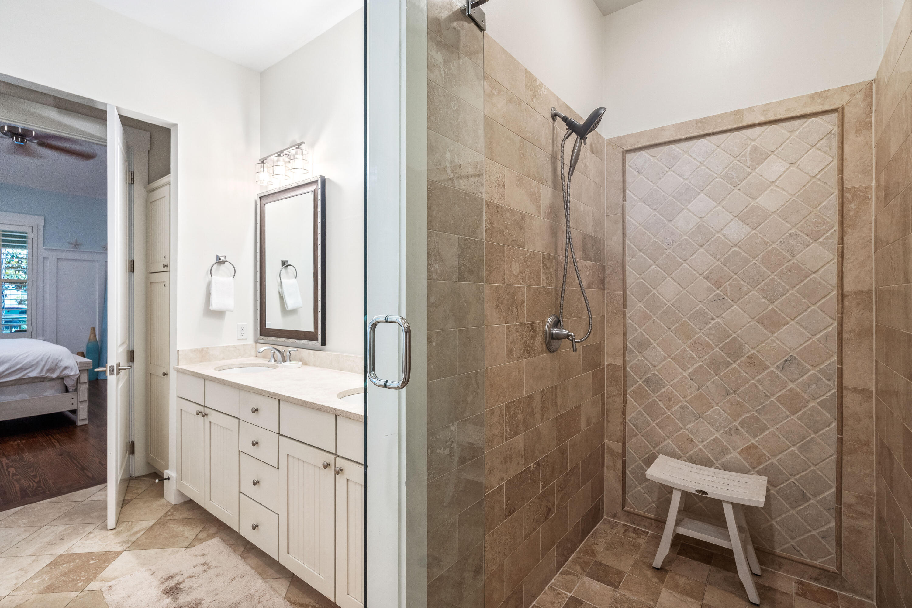 WATERCOLOR - Residential