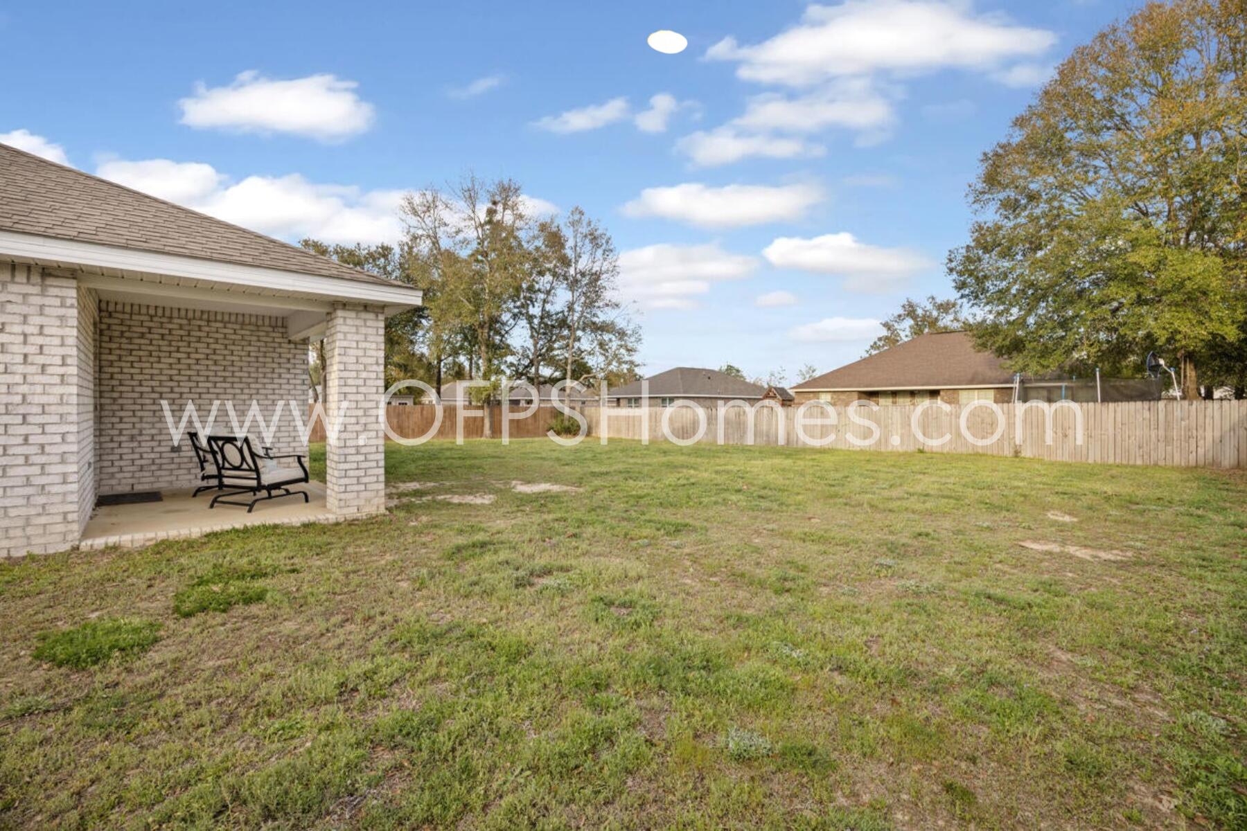 HOMEWOOD EST - Residential Lease