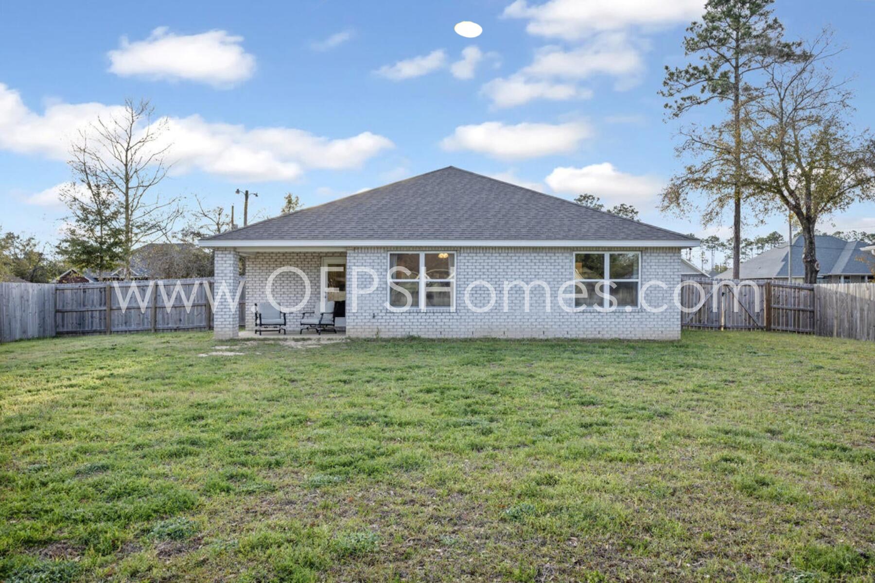 HOMEWOOD EST - Residential Lease