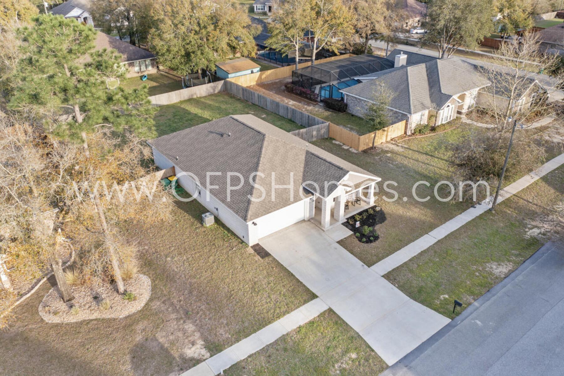 HOMEWOOD EST - Residential Lease