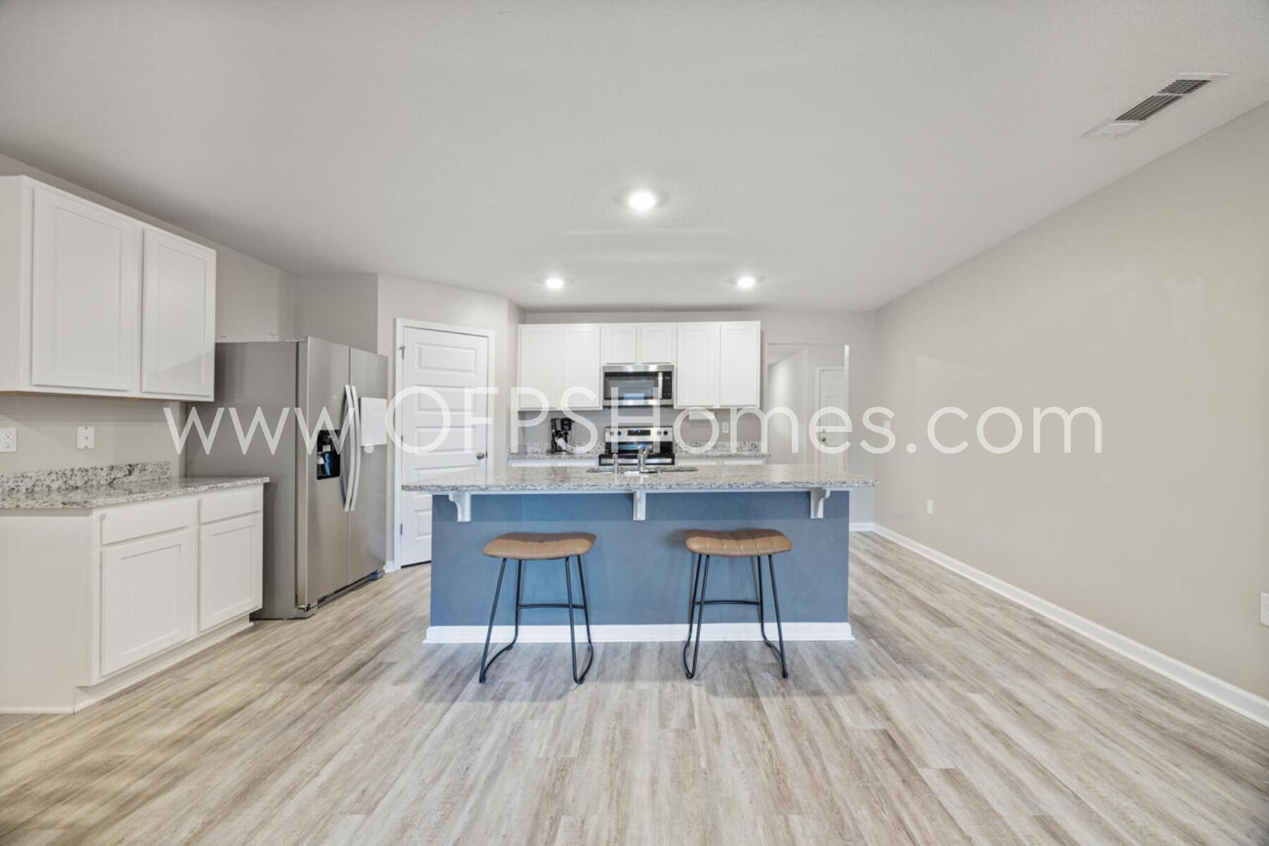 HOMEWOOD EST - Residential Lease