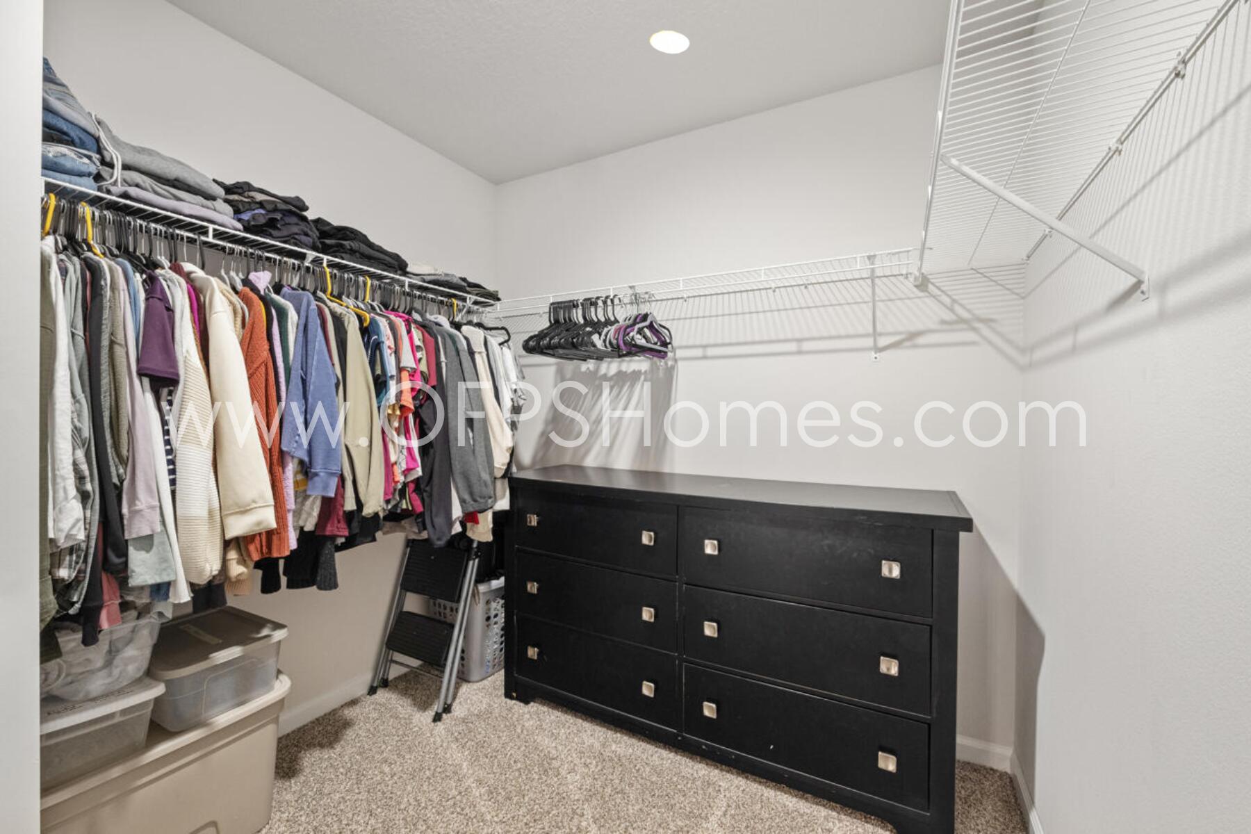 HOMEWOOD EST - Residential Lease