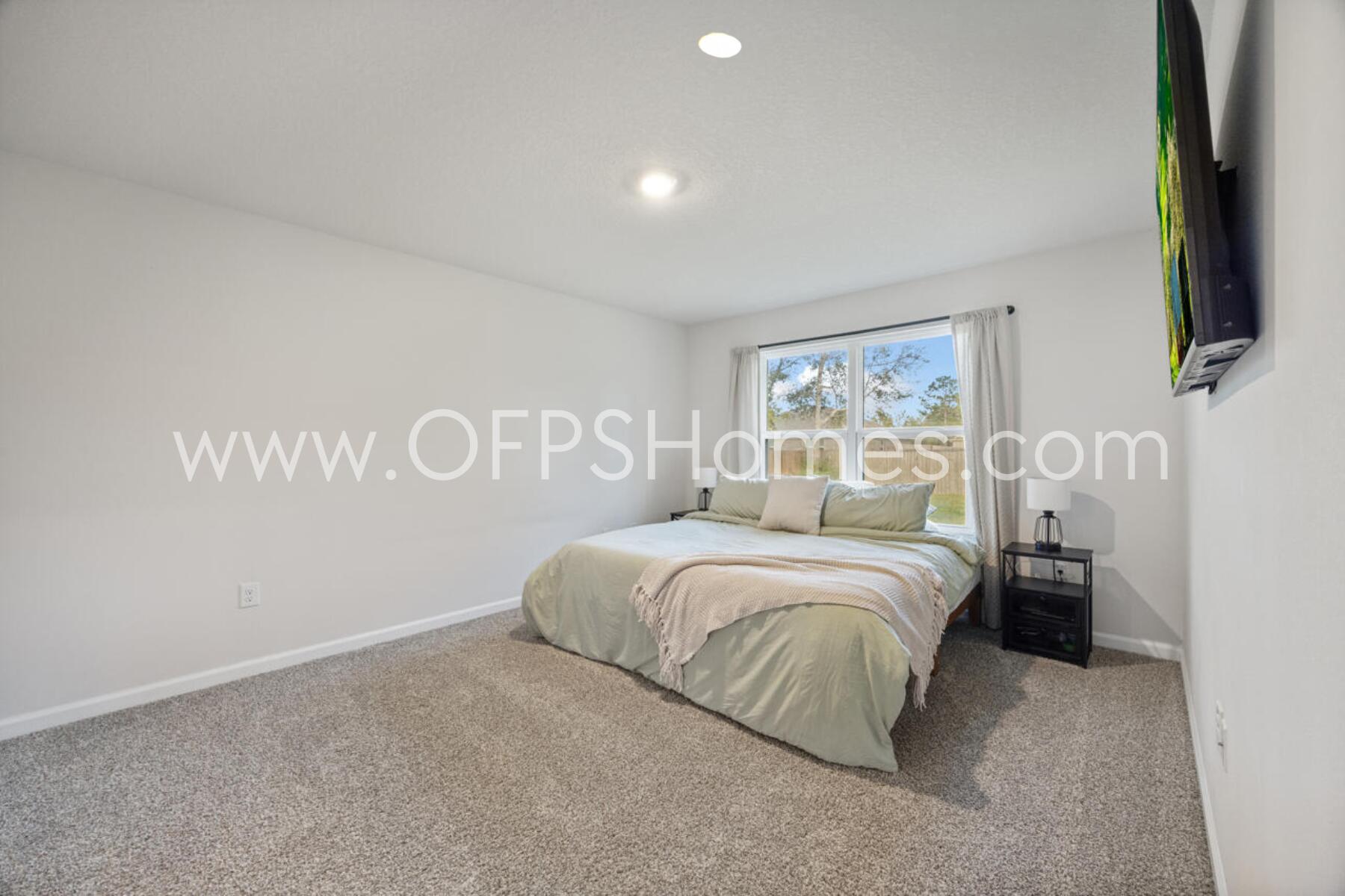 HOMEWOOD EST - Residential Lease
