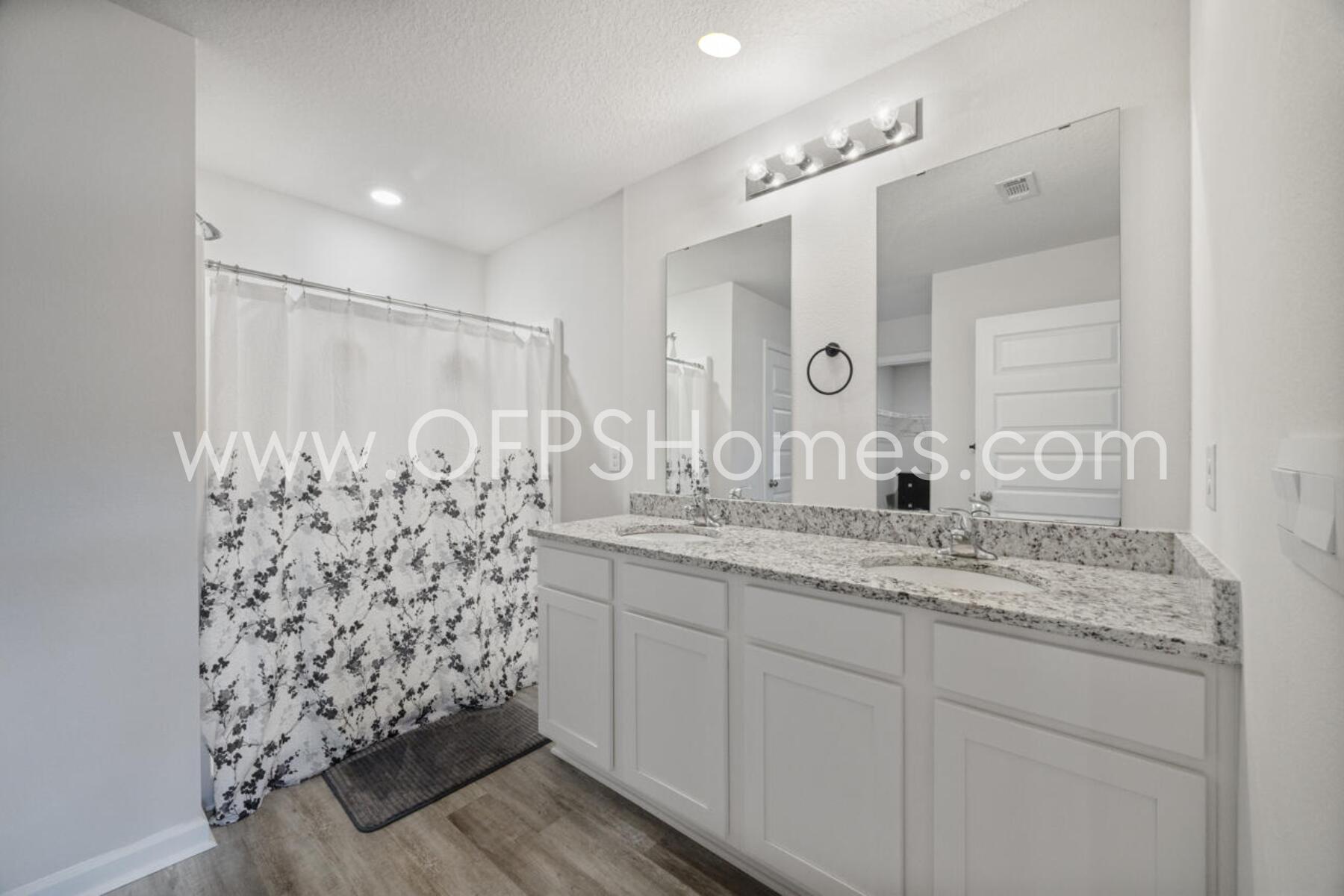 HOMEWOOD EST - Residential Lease