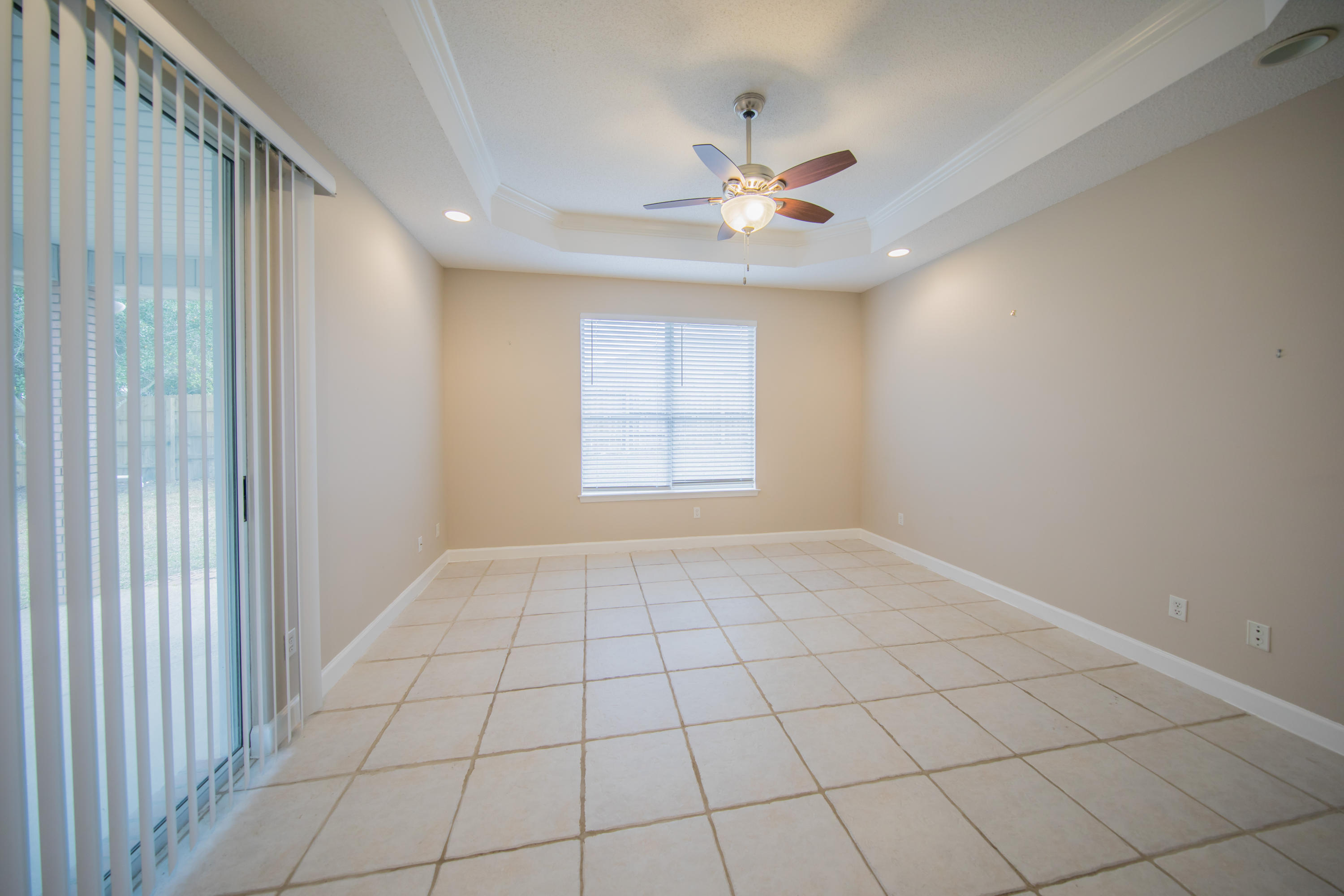 MAGNOLIA SHORES S/D - Residential