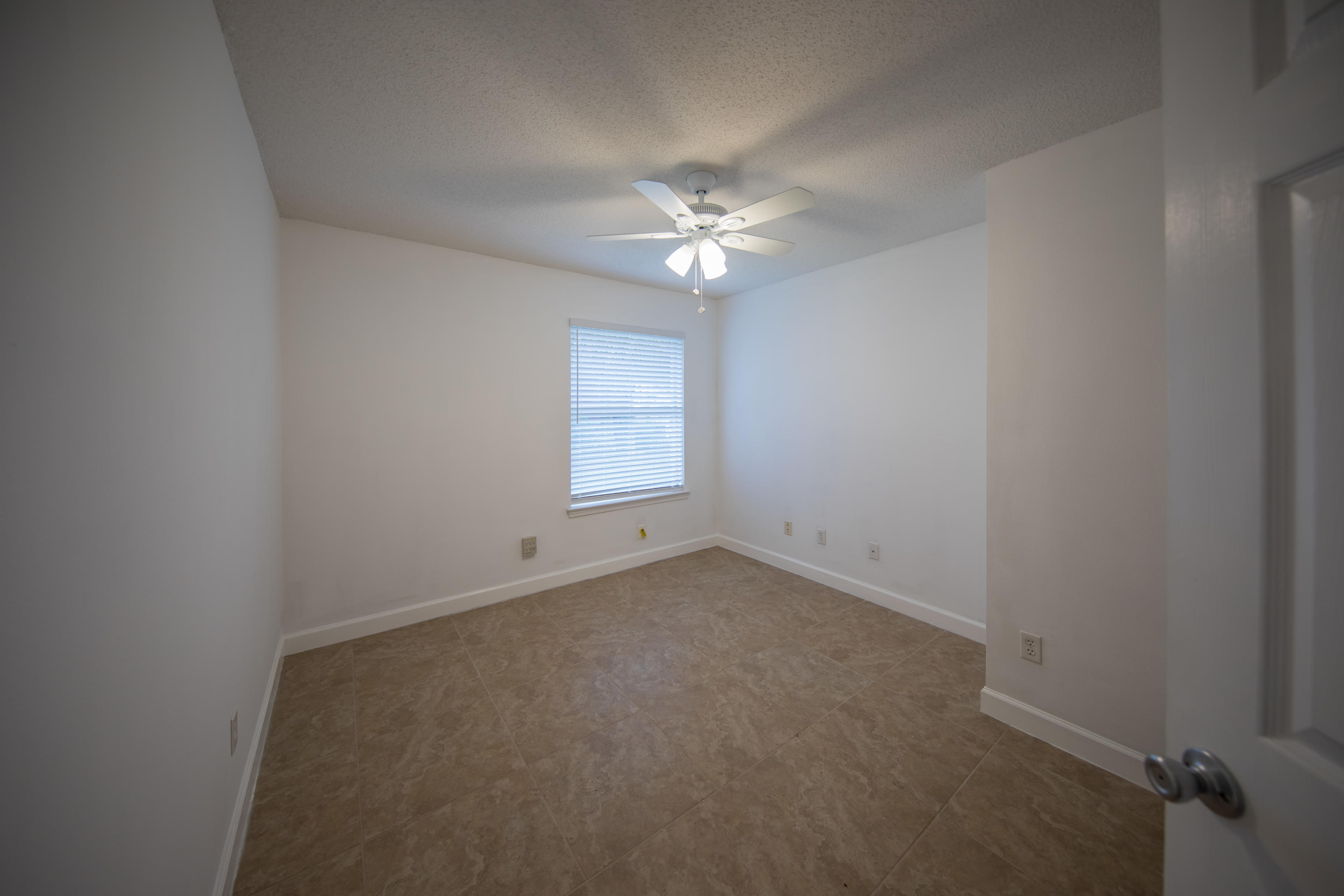 MAGNOLIA SHORES S/D - Residential