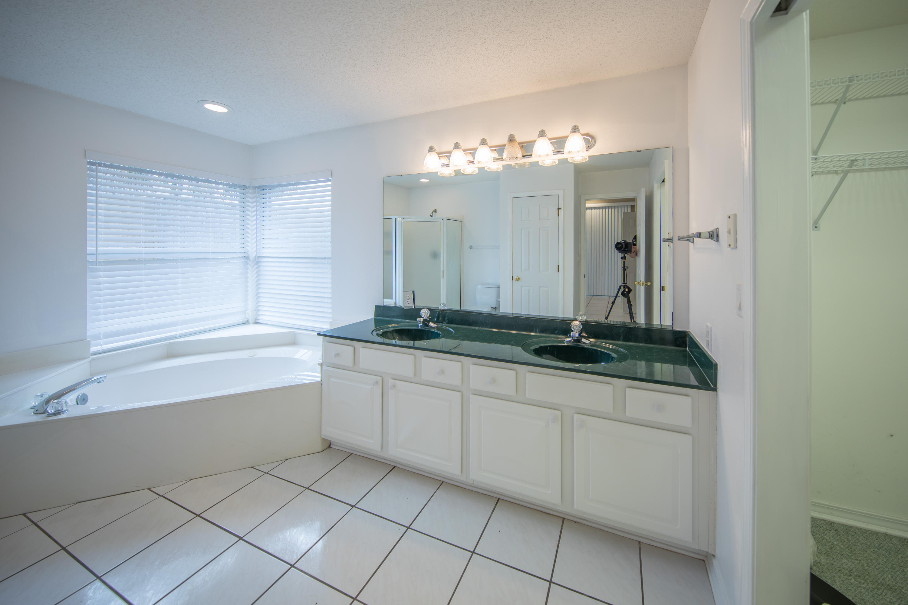 MAGNOLIA SHORES S/D - Residential