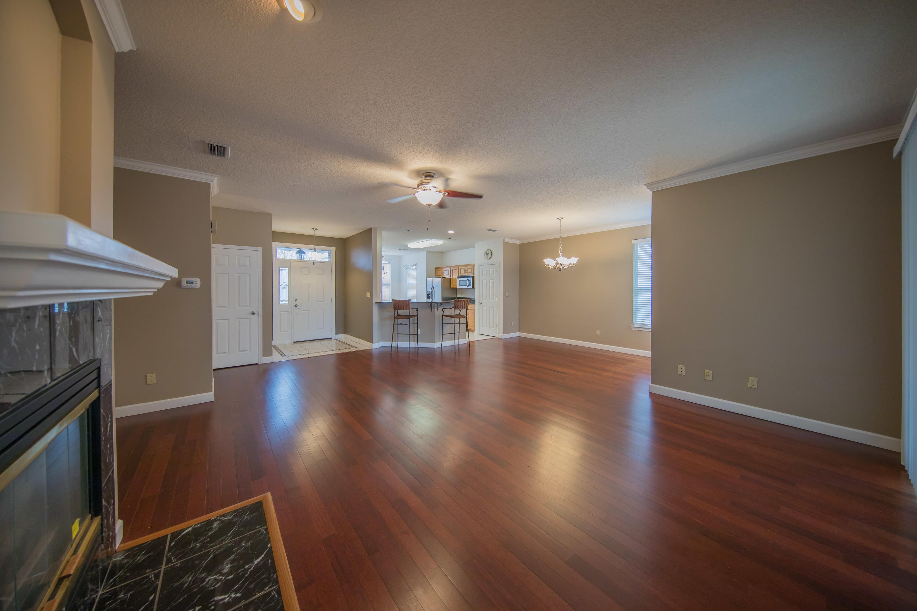 MAGNOLIA SHORES S/D - Residential