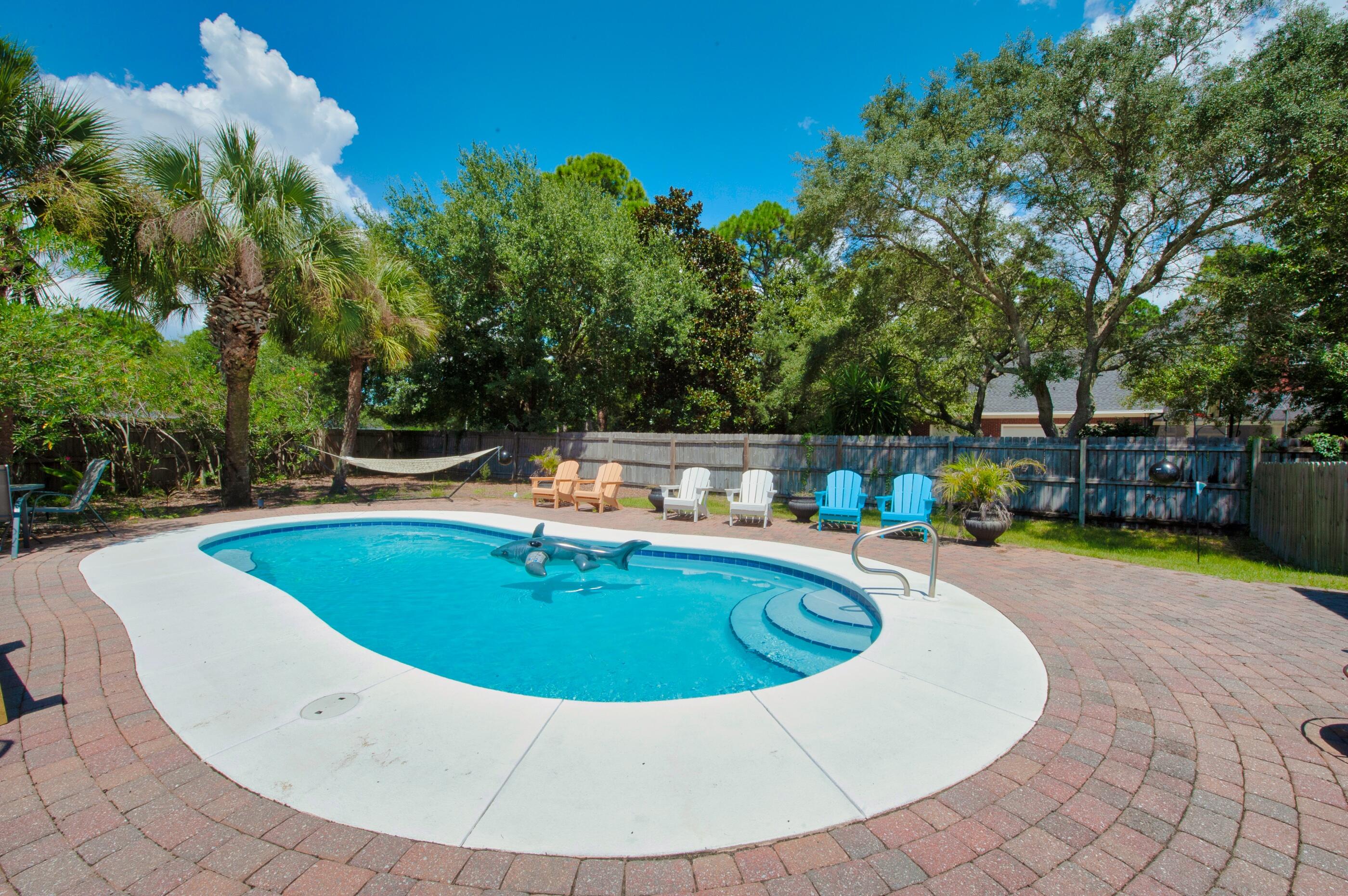 HIDDEN PINES S/D - Residential