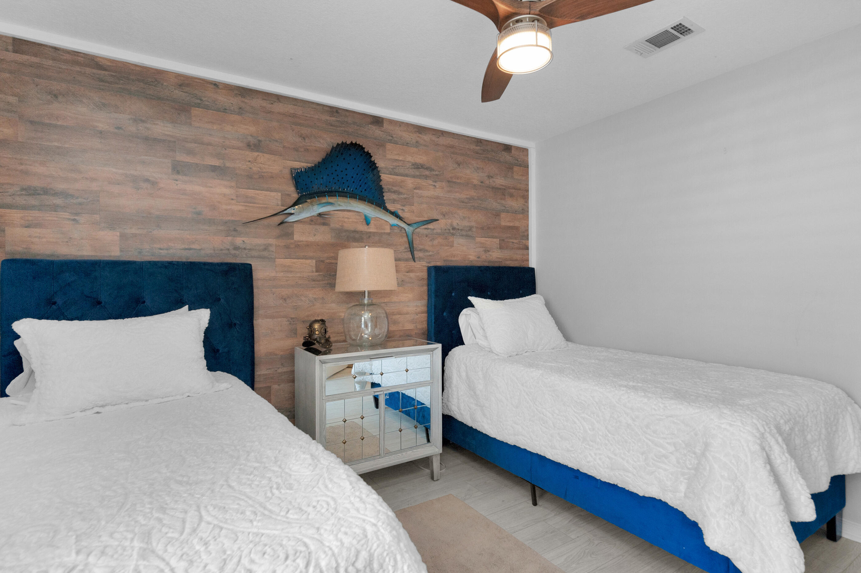 HIDDEN PINES S/D - Residential