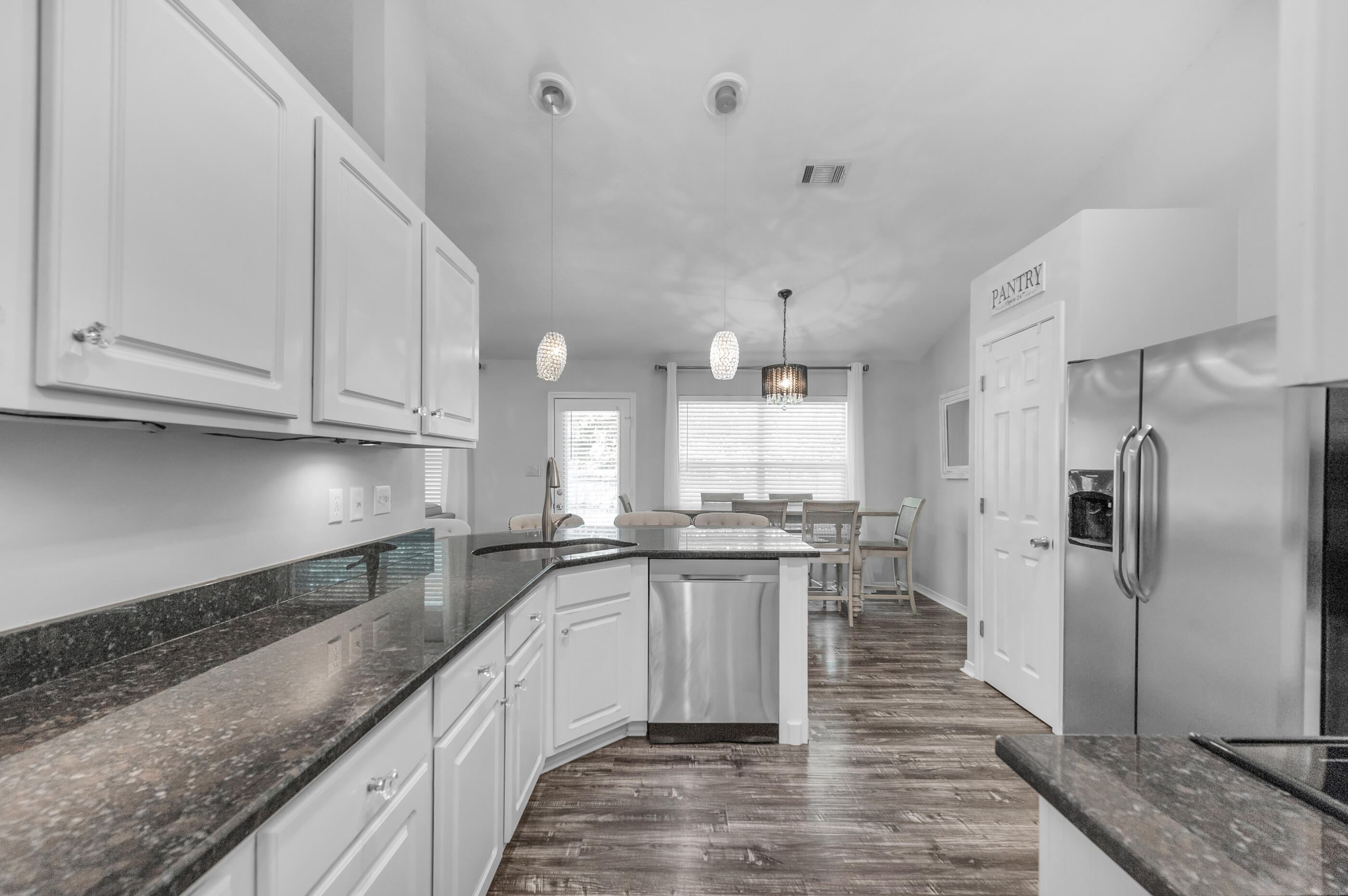 HIDDEN PINES S/D - Residential