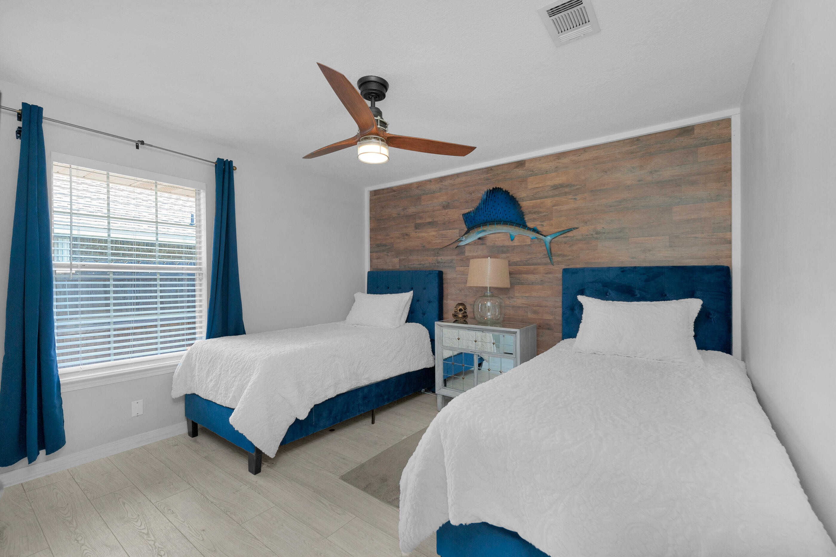 HIDDEN PINES S/D - Residential