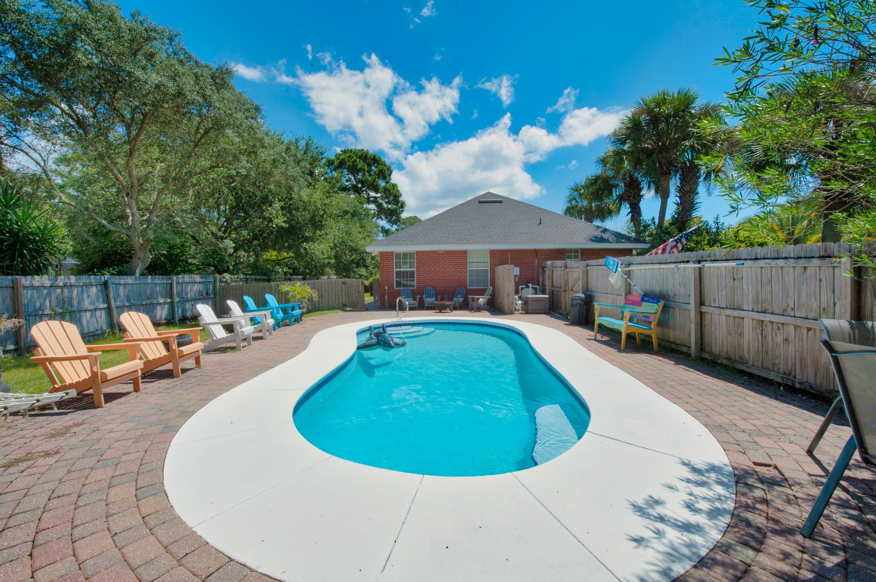 HIDDEN PINES S/D - Residential