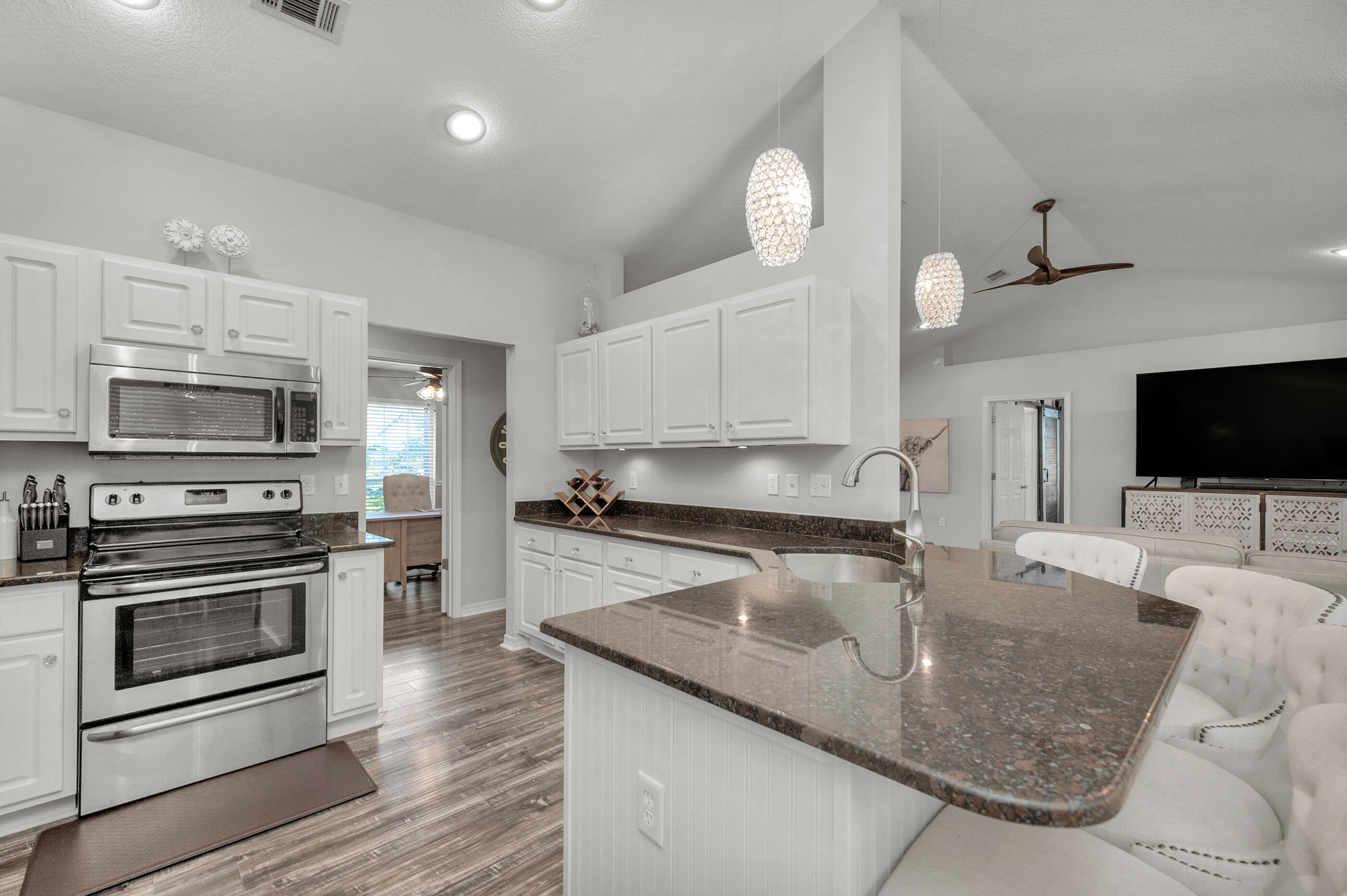 HIDDEN PINES S/D - Residential
