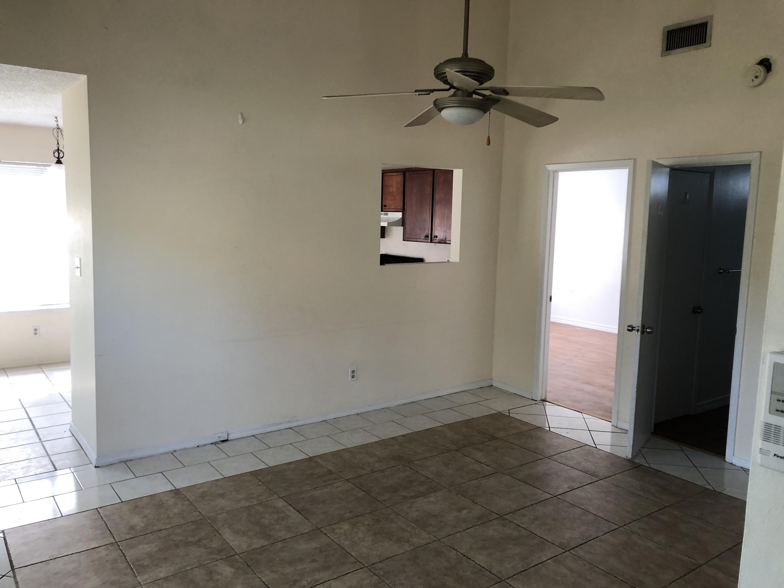 YORKTOWN AT WILLOW BEND - Residential