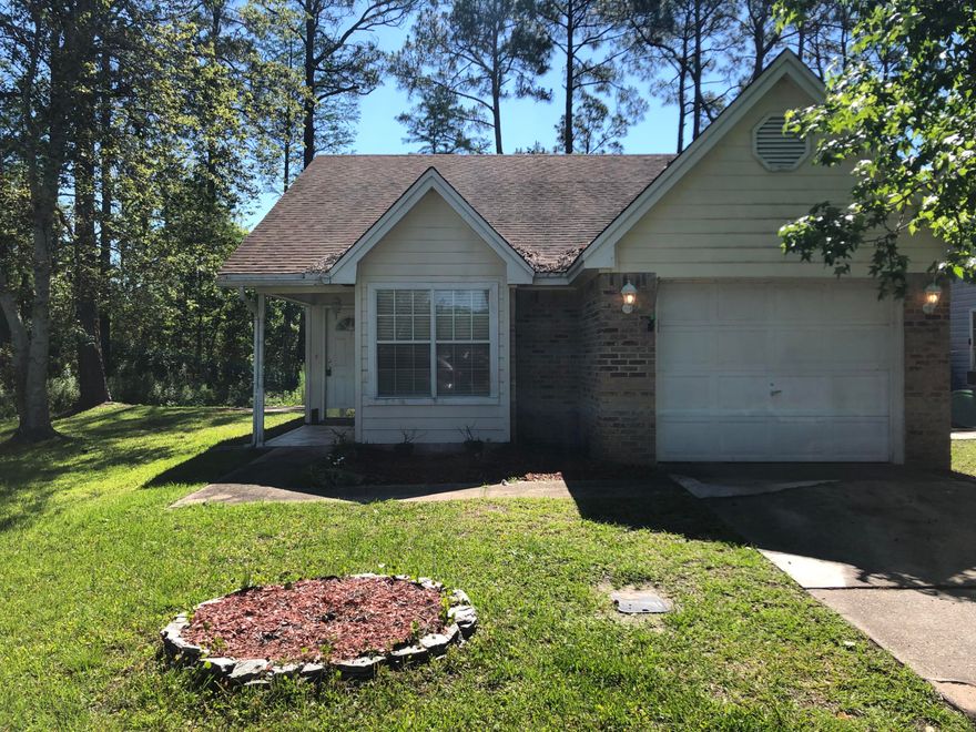 Cute 2 BR 1 BA home perfect for first time home buyers or investors. House to be sold as-is.