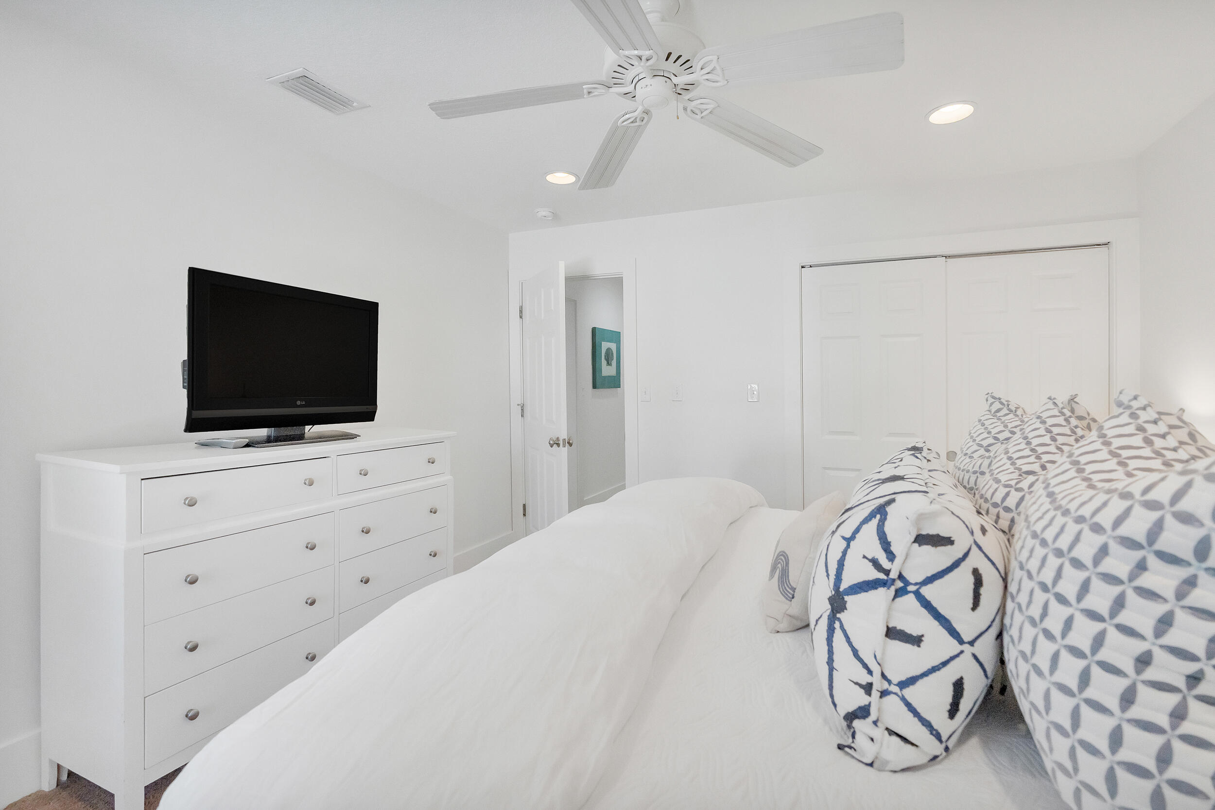 SEAGROVE 2ND ADDN - Land