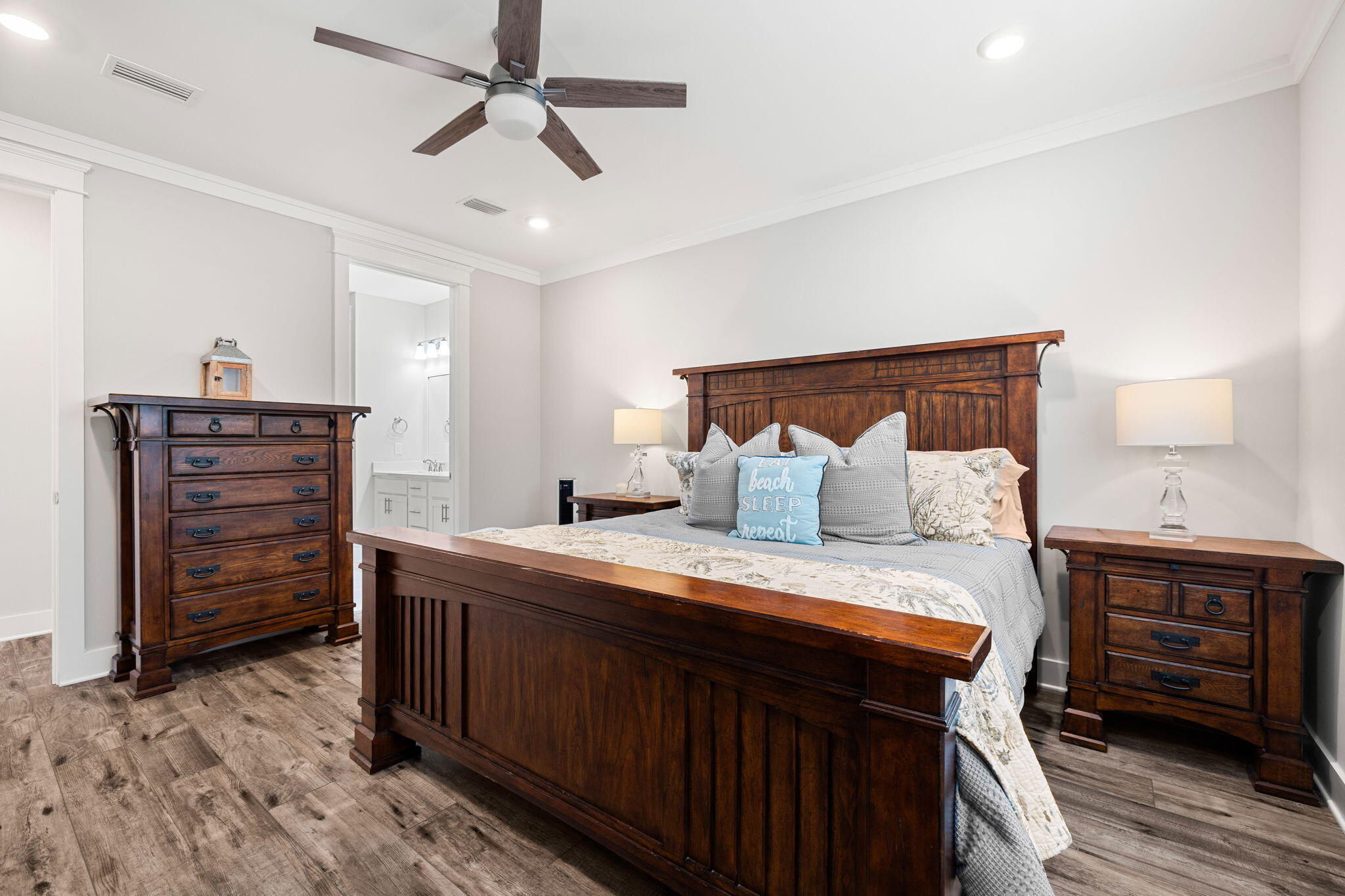 Daxton on the Bay - Residential