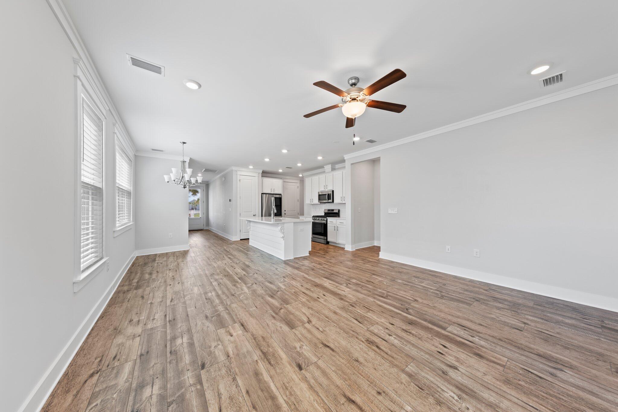 Daxton on the Bay - Residential