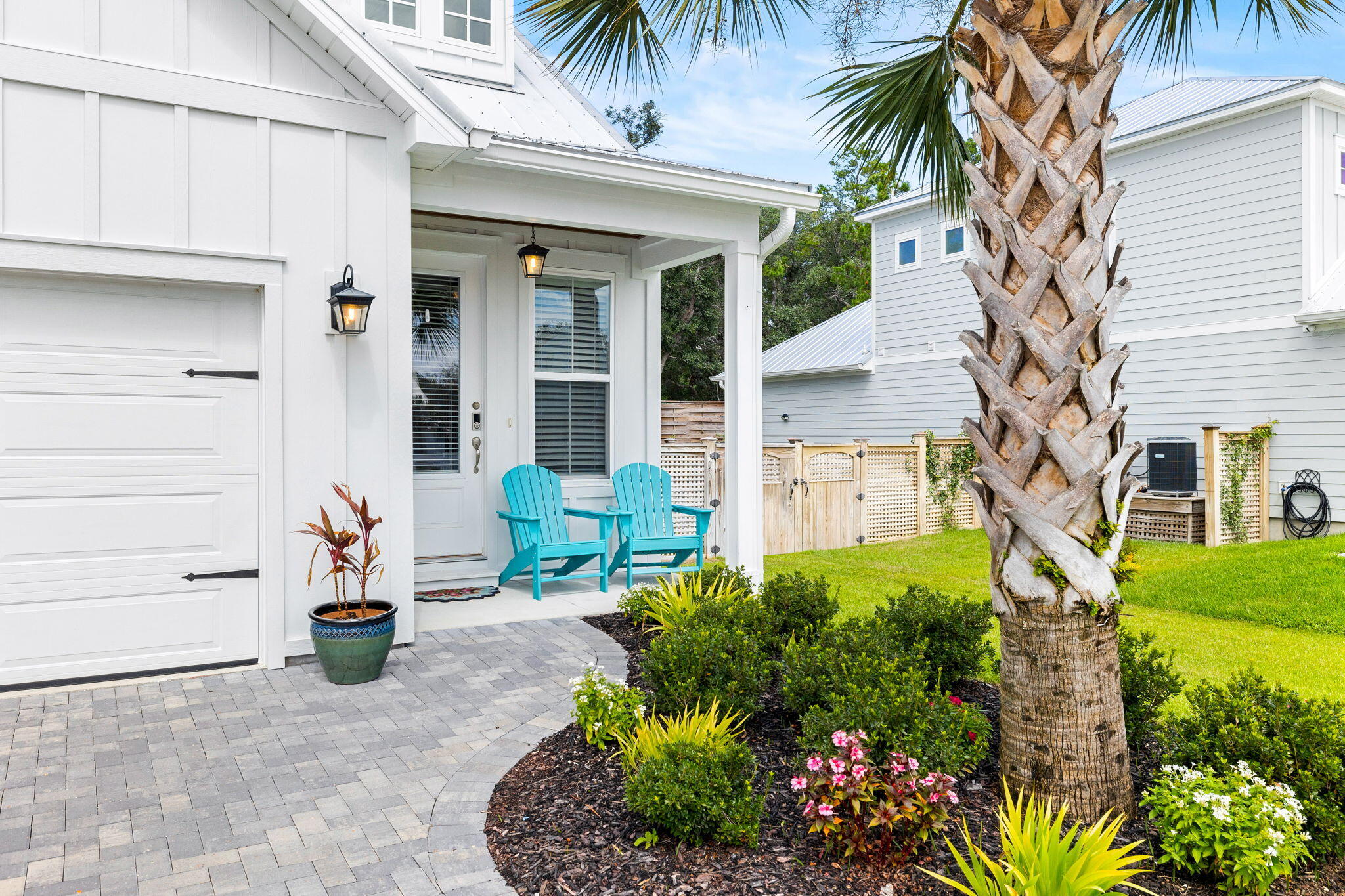 Daxton on the Bay - Residential