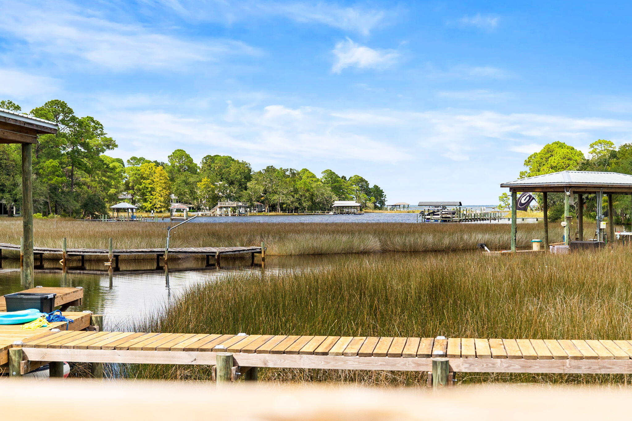 Daxton on the Bay - Residential