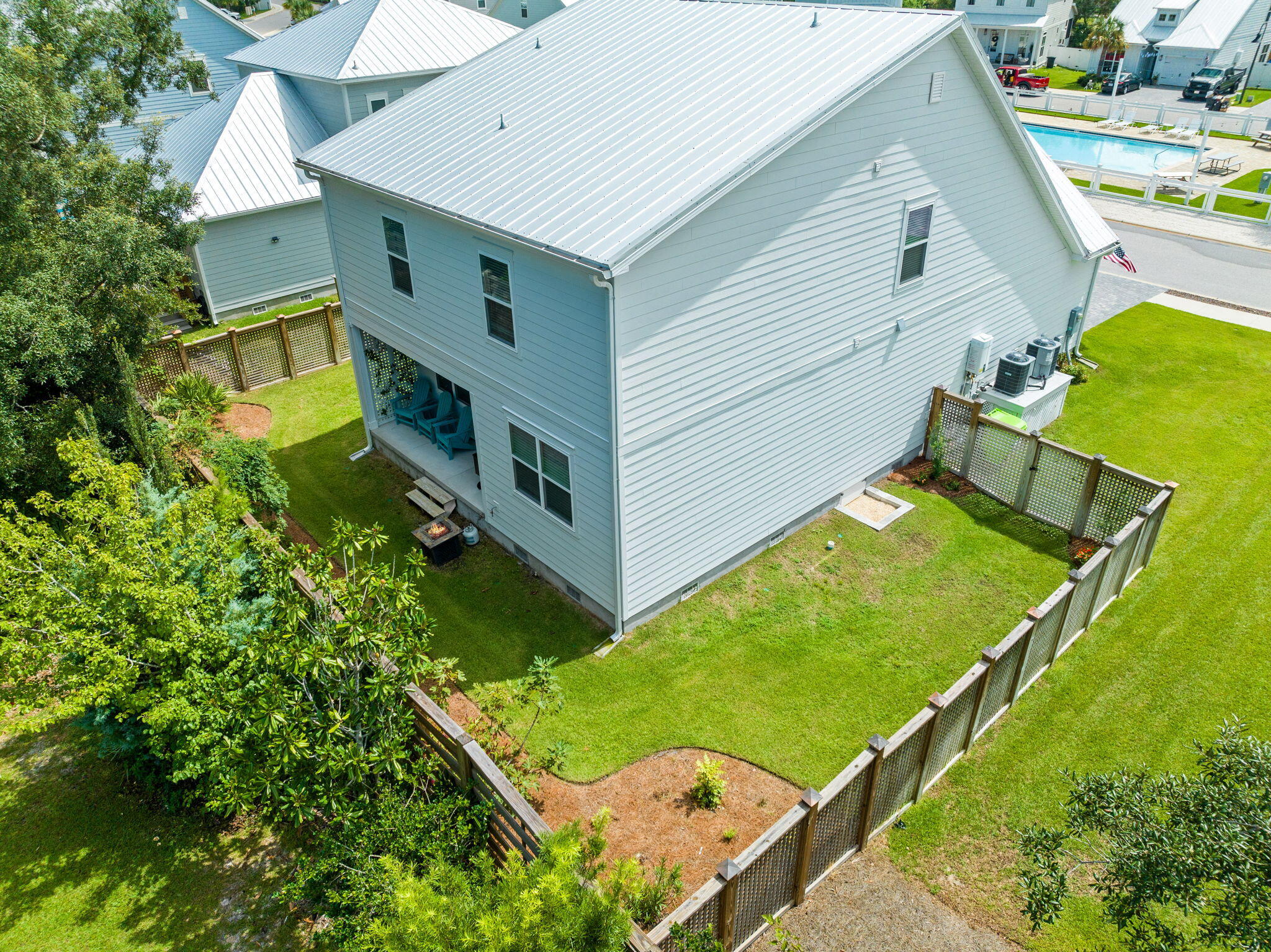 Daxton on the Bay - Residential