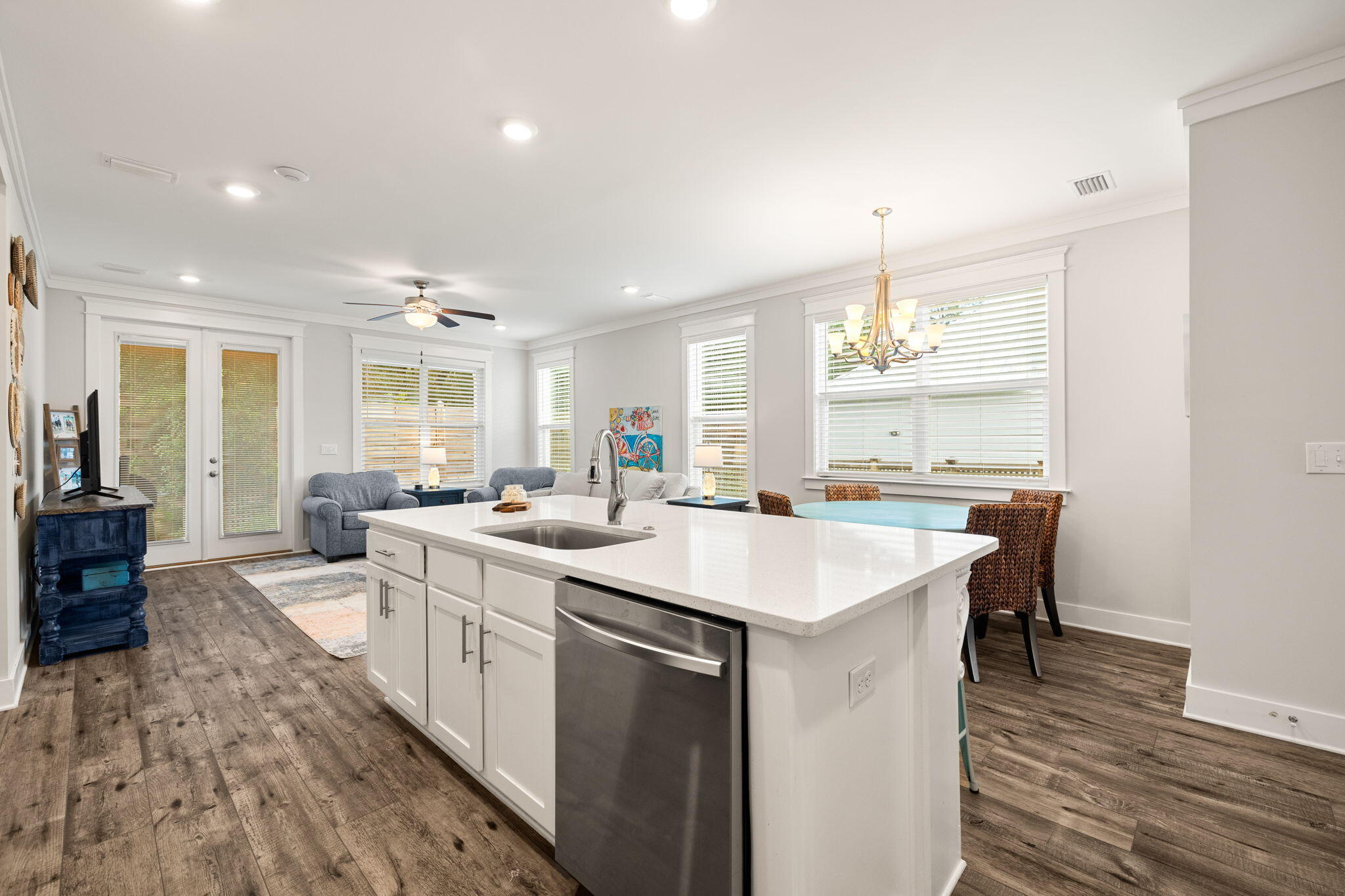 Daxton on the Bay - Residential