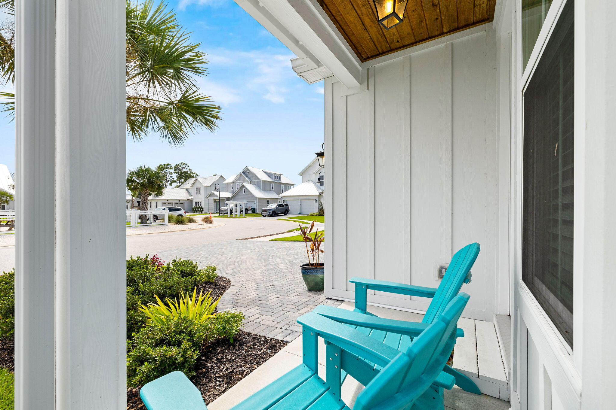 Daxton on the Bay - Residential