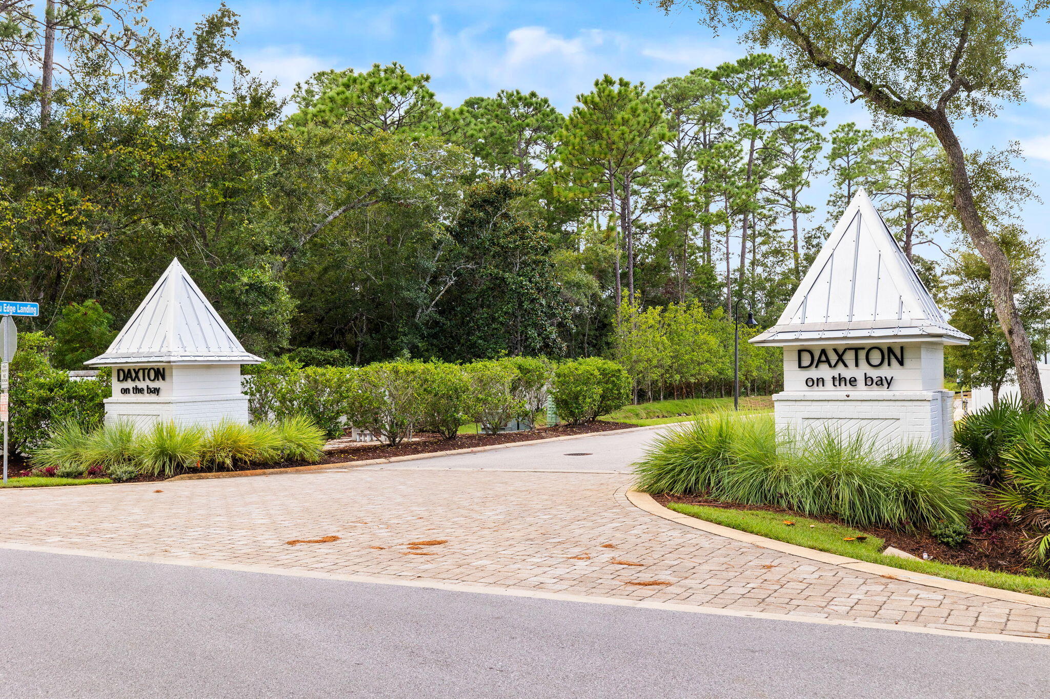 Daxton on the Bay - Residential