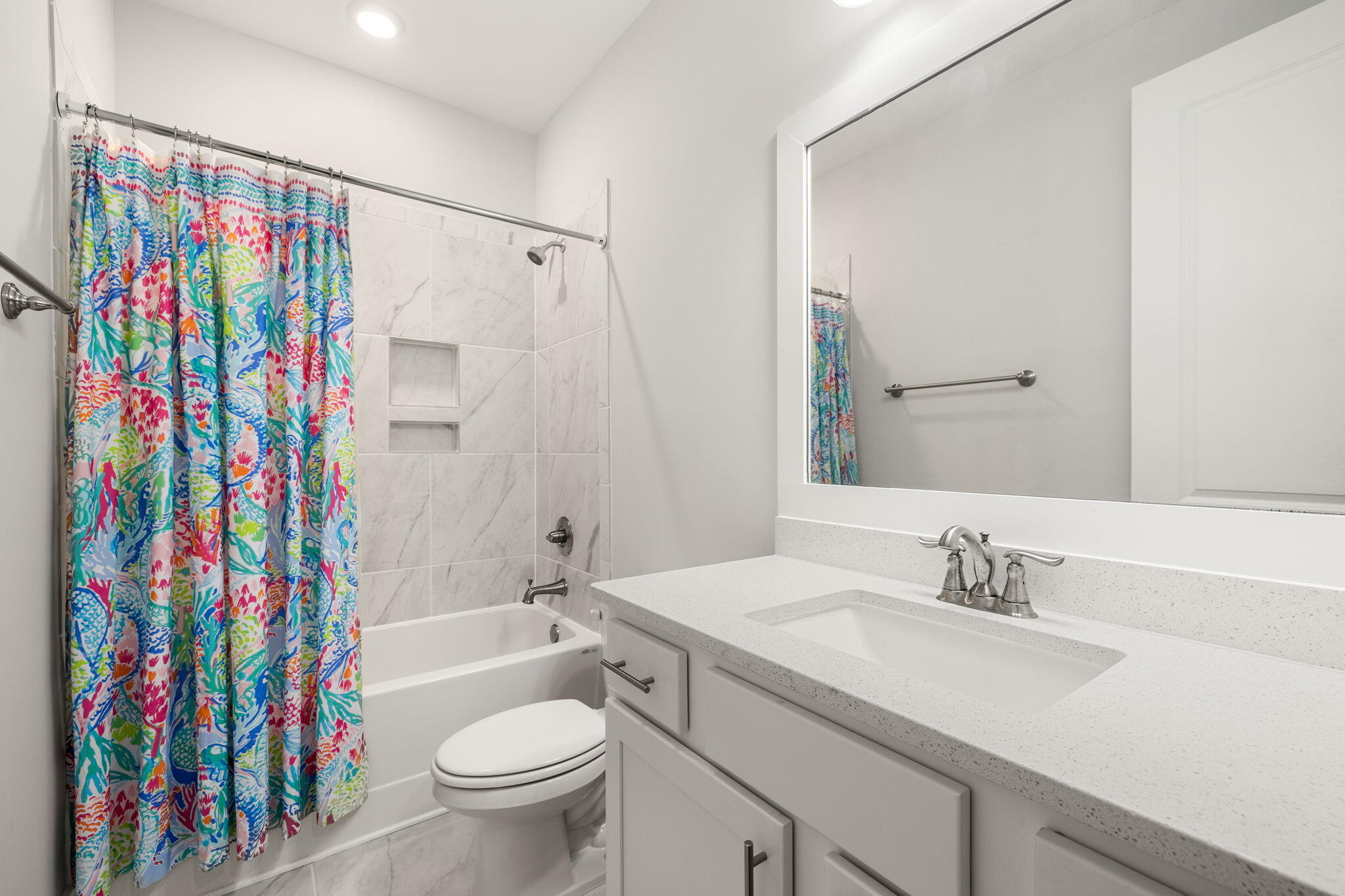 Daxton on the Bay - Residential