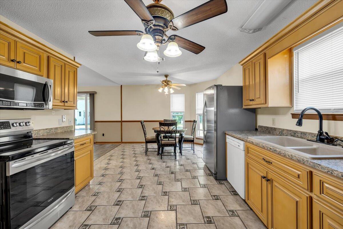 BEAVER CREEK PH 1 - Residential