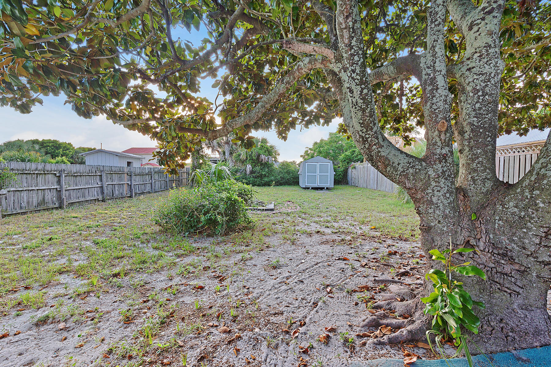 LAGUNA BEACH - Residential