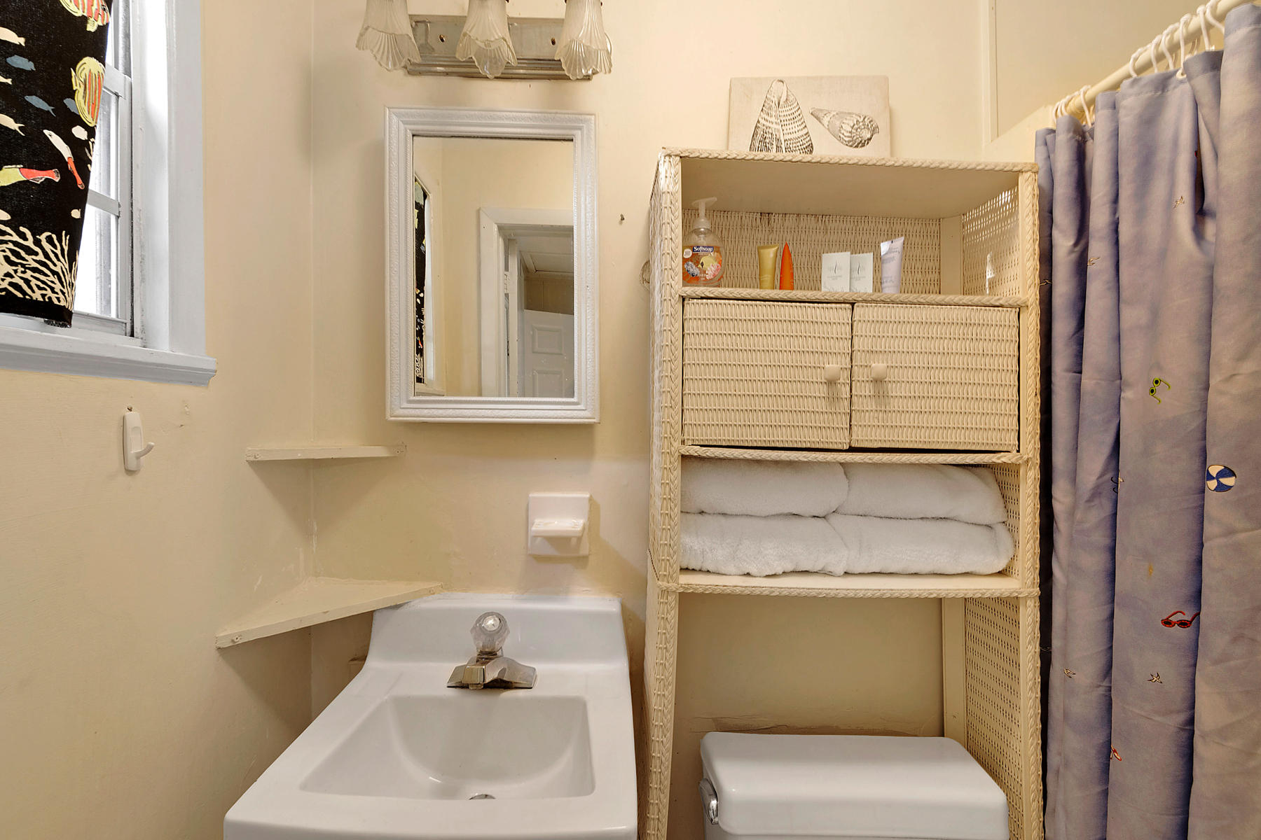 LAGUNA BEACH - Residential