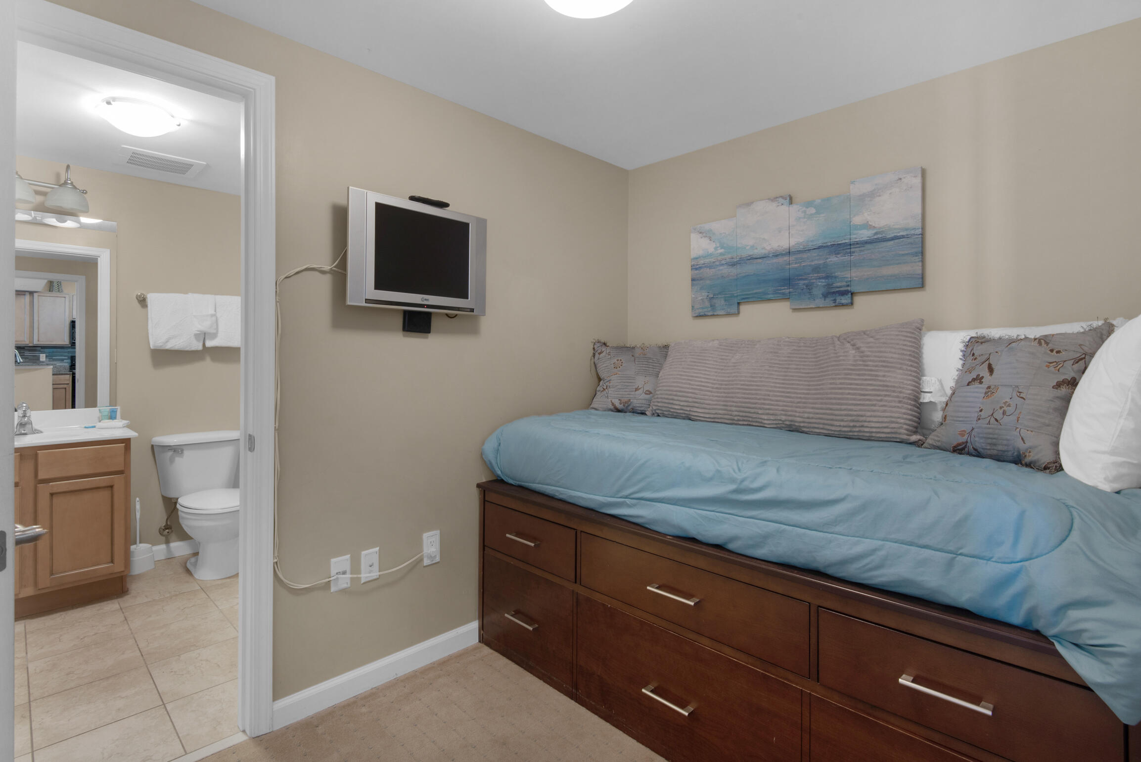 THE PALMS OF DESTIN - Residential