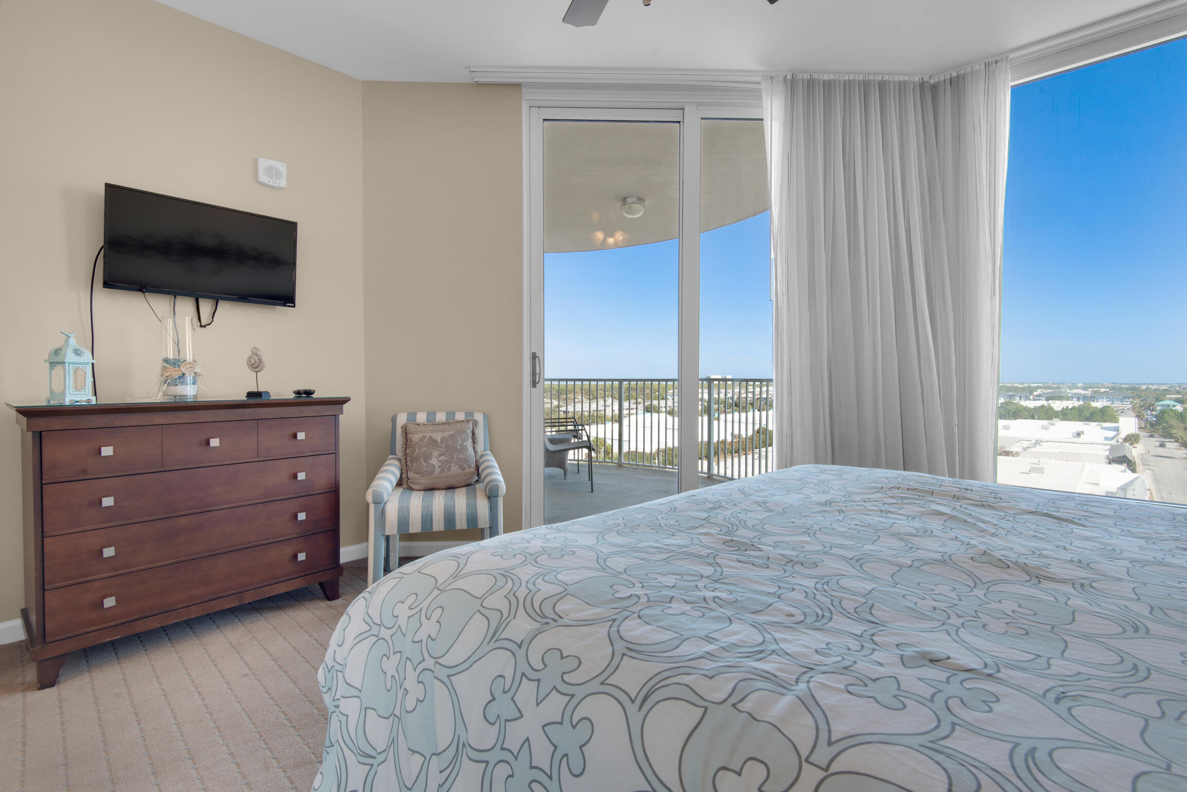 THE PALMS OF DESTIN - Residential