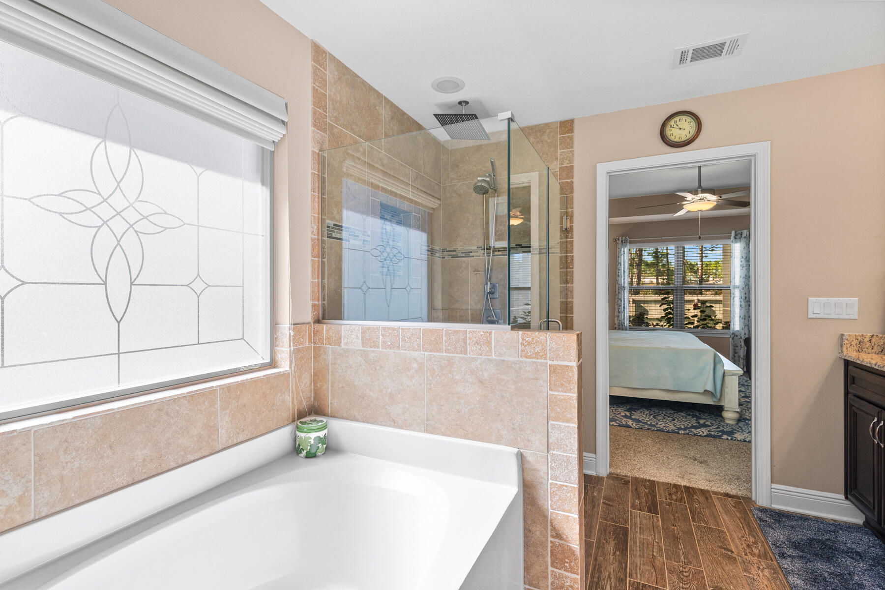 HOLLEY BY THE SEA - Residential