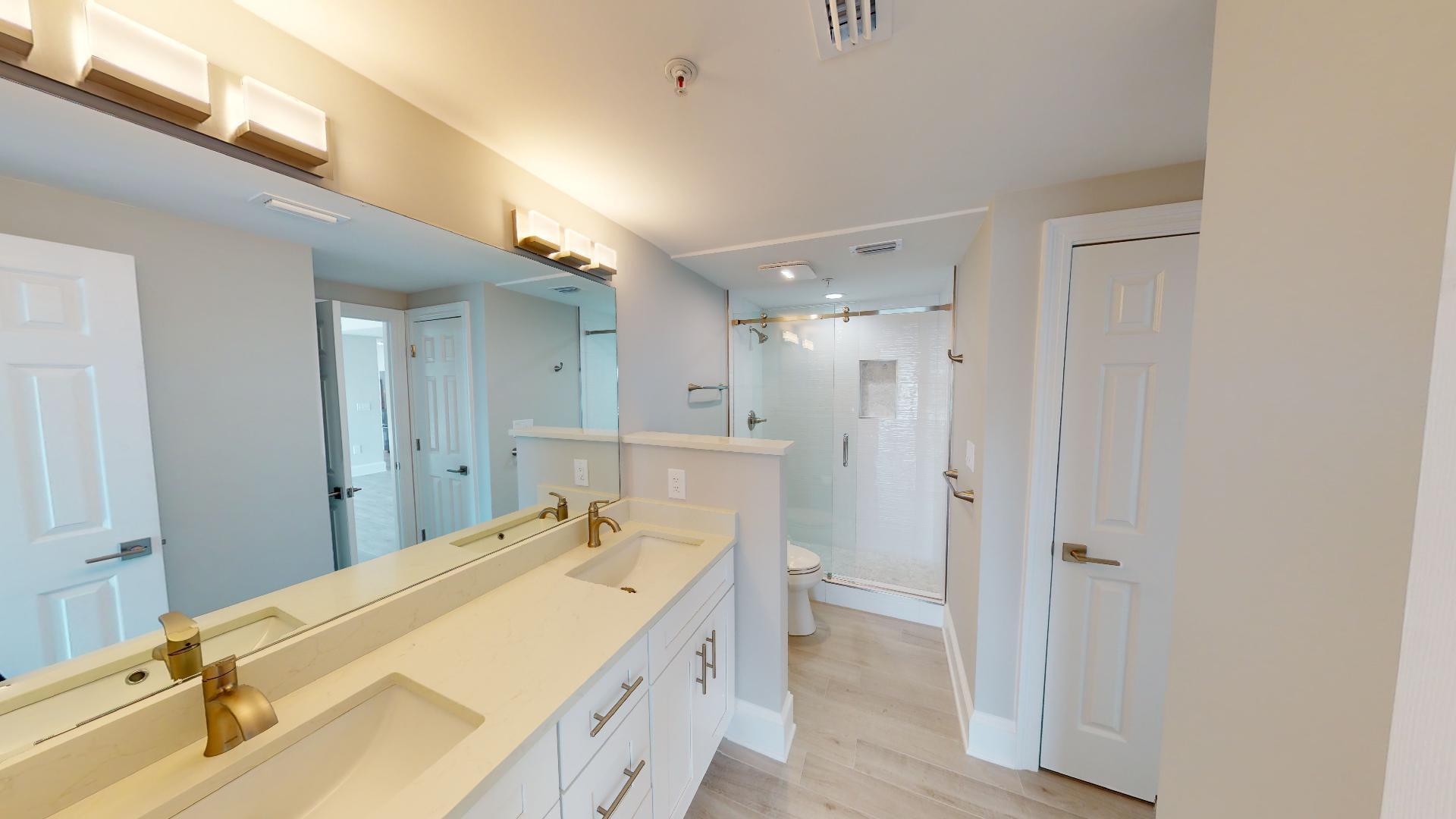 WATERVIEW TOWERS PH 2 - Residential