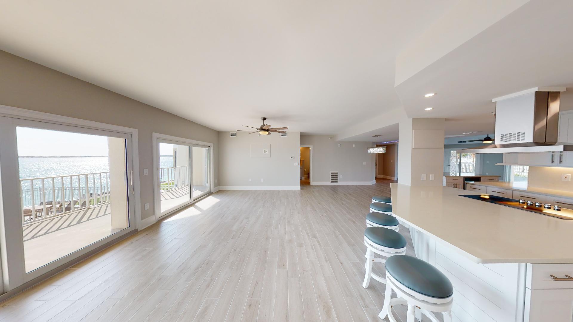WATERVIEW TOWERS PH 2 - Residential