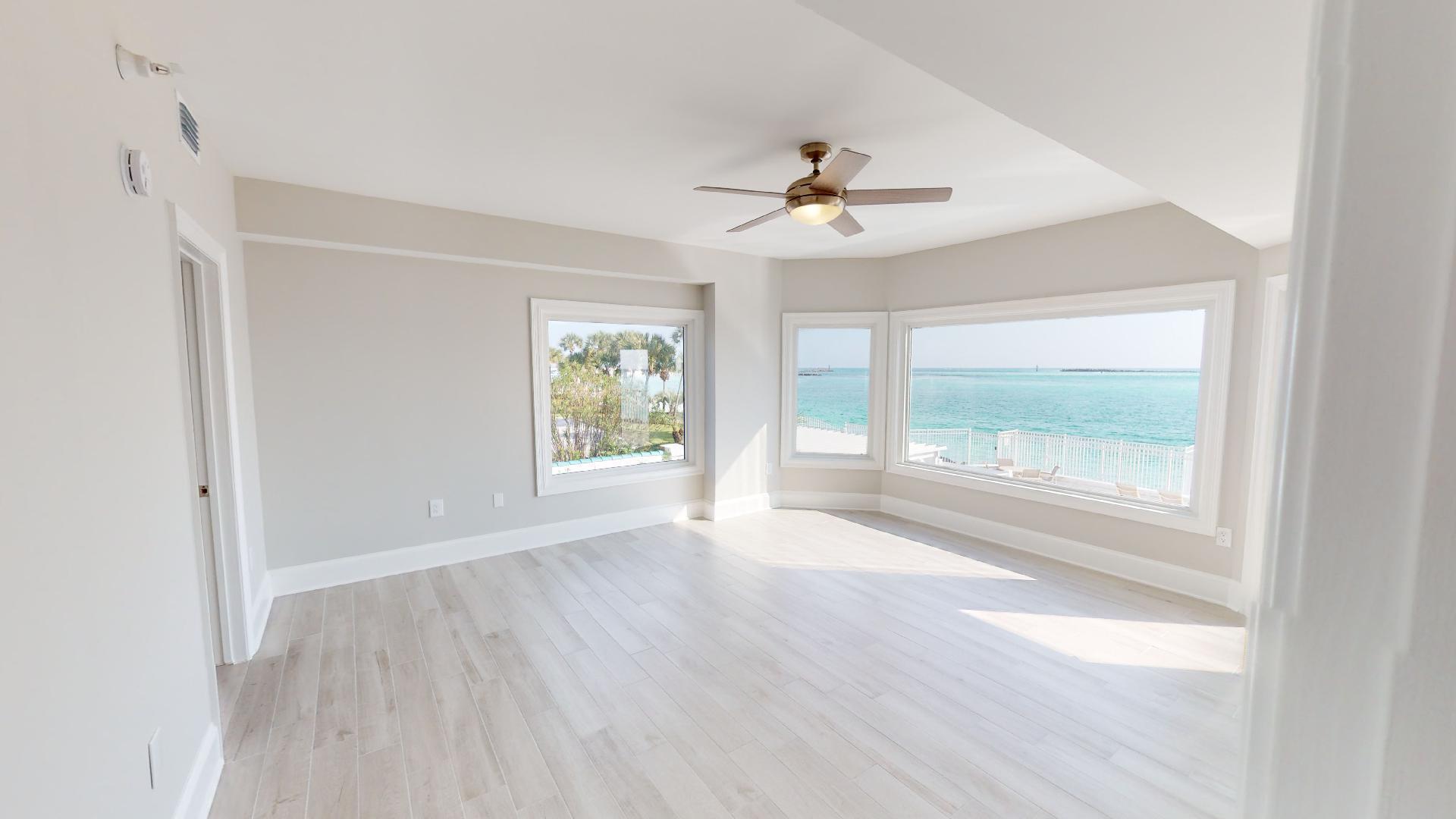 WATERVIEW TOWERS PH 2 - Residential
