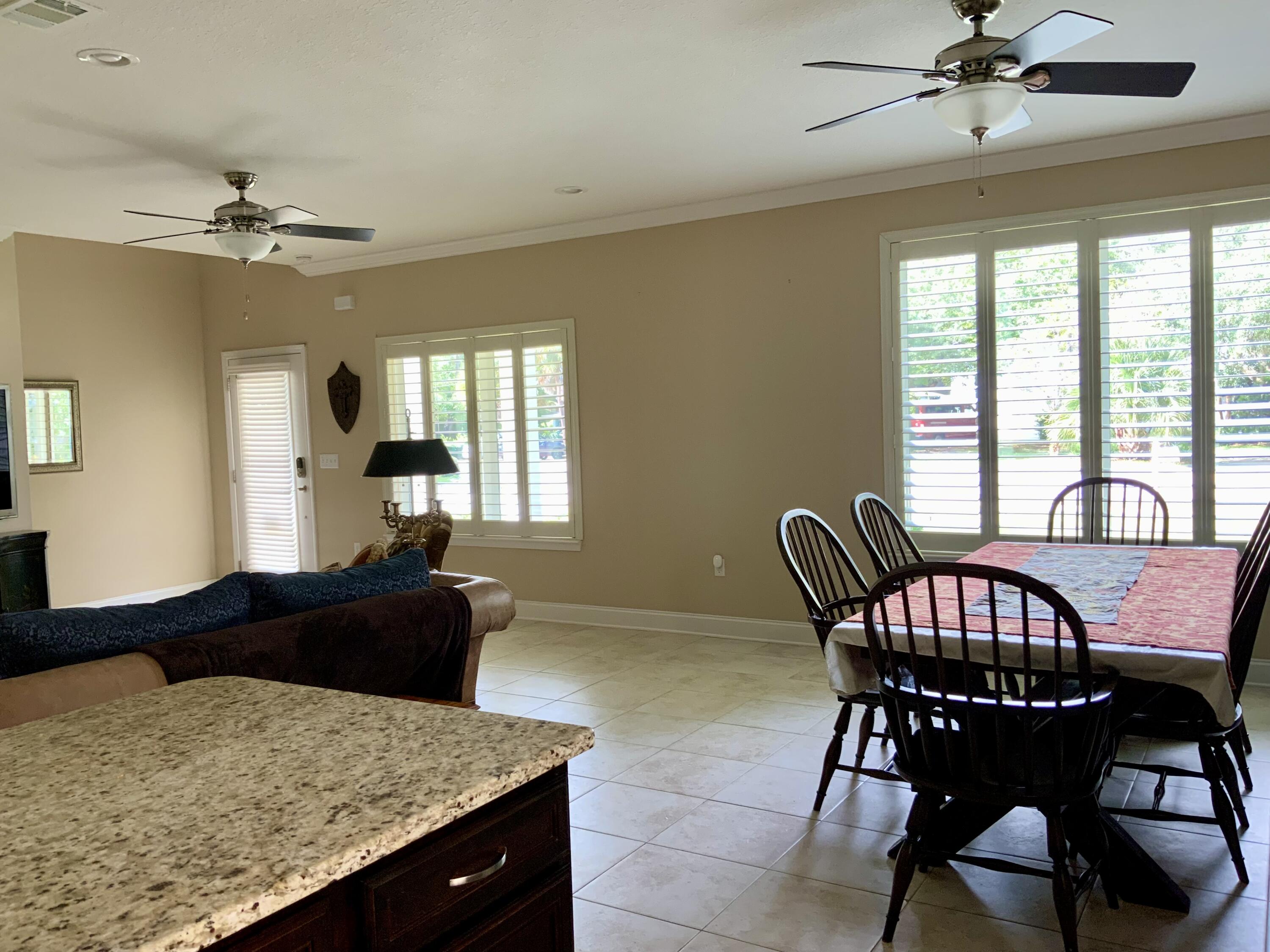 YACHT CLUB ESTATES - Residential