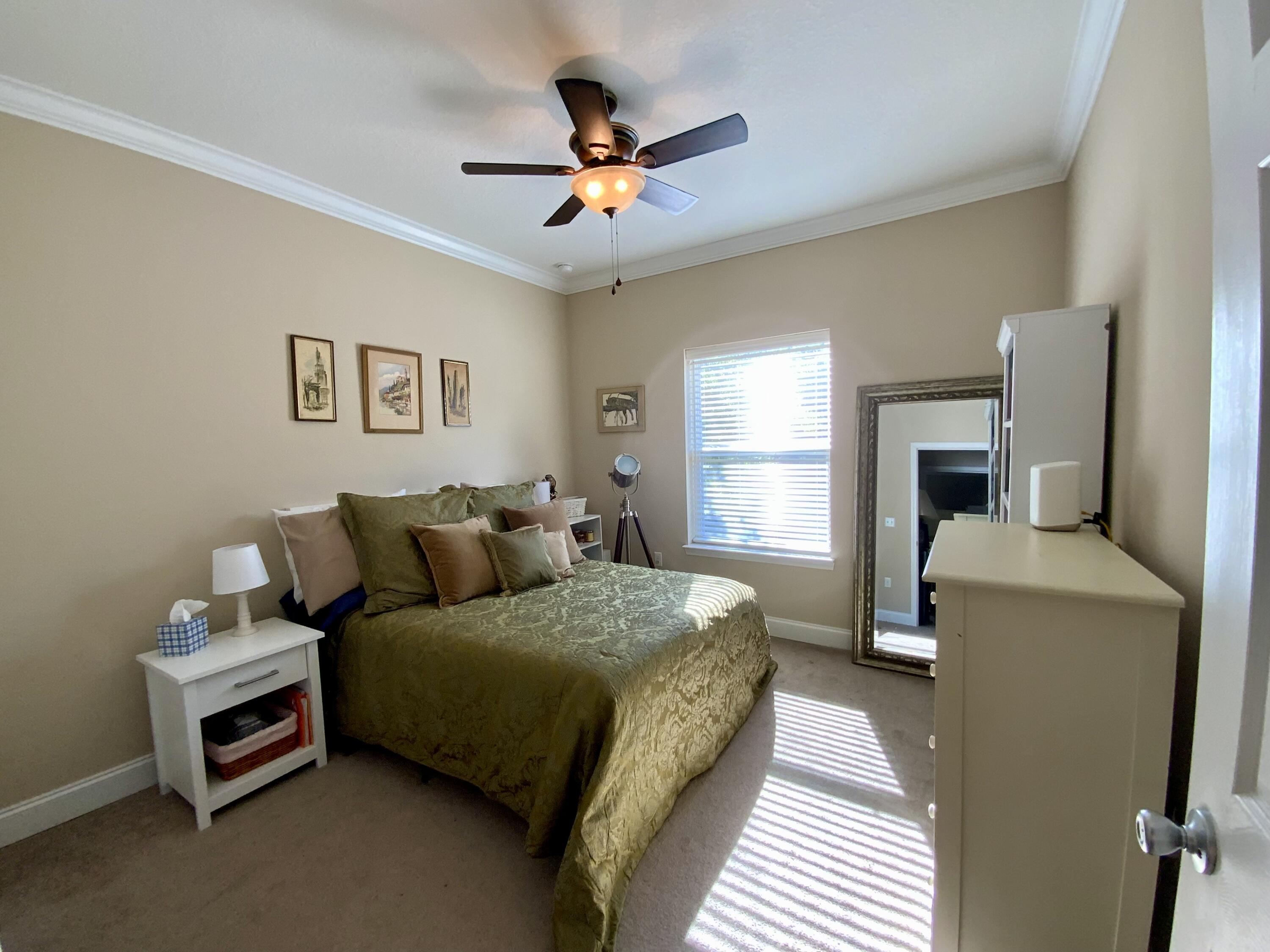 YACHT CLUB ESTATES - Residential