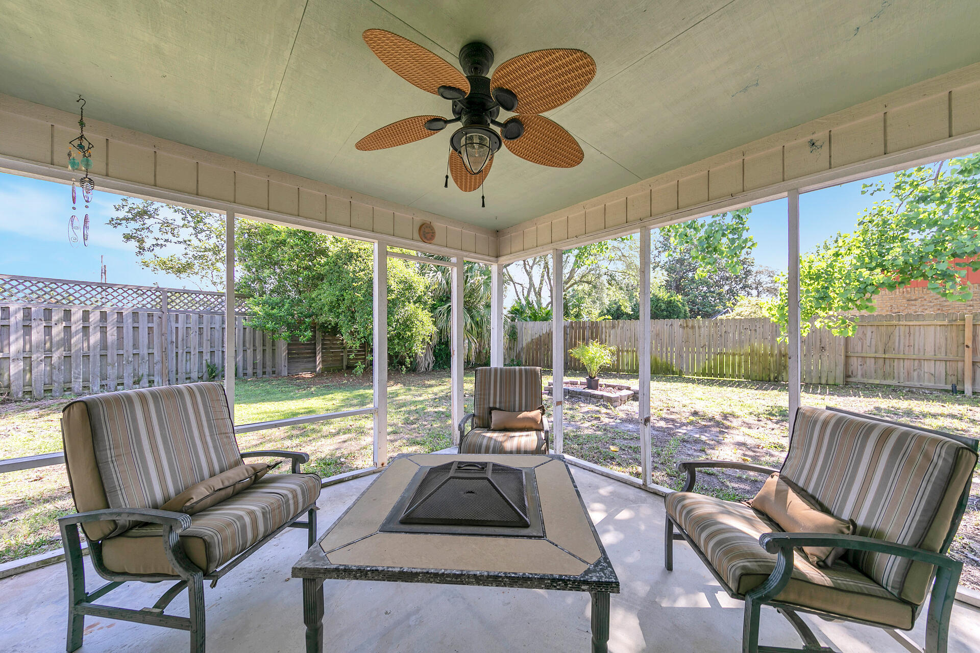 GULF MANOR 1ST ADDN - Residential