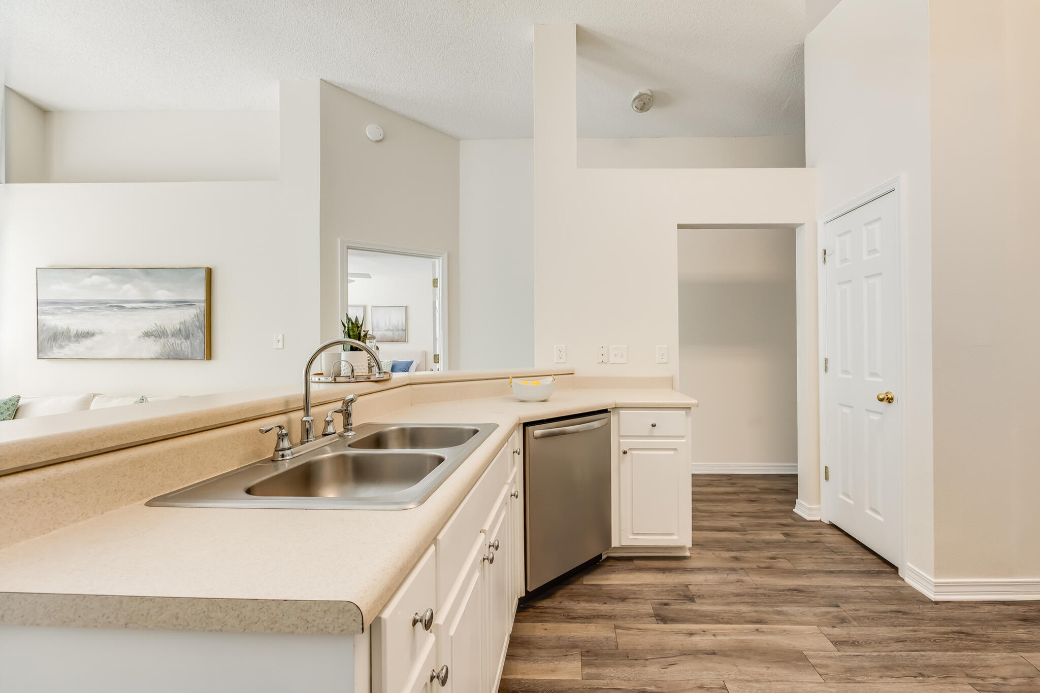 MARSH HARBOR - Residential