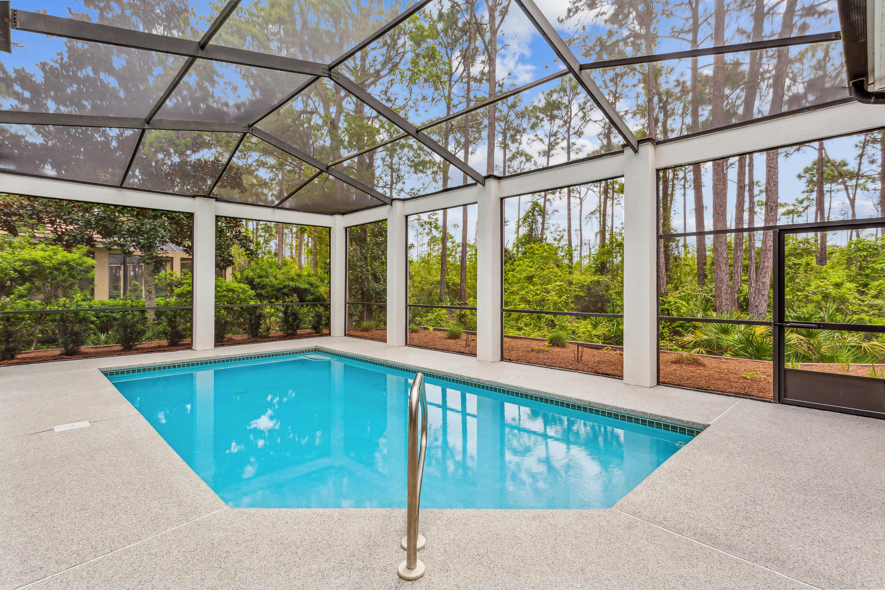 REGATTA BAY PH 1 - Residential