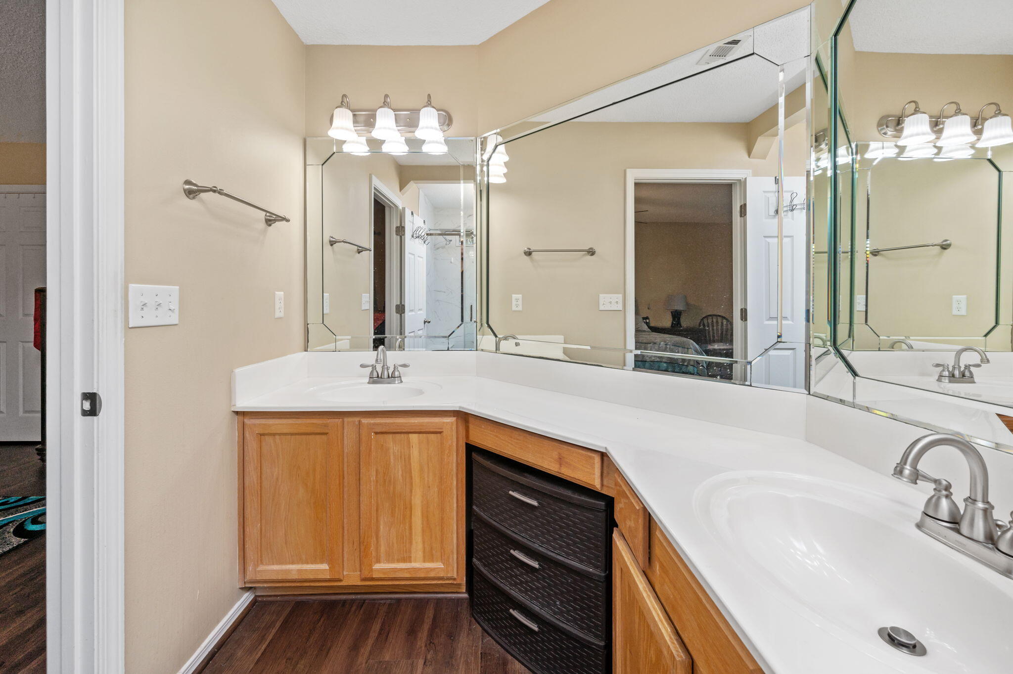 RIVERCHASE S/D PH 2 - Residential