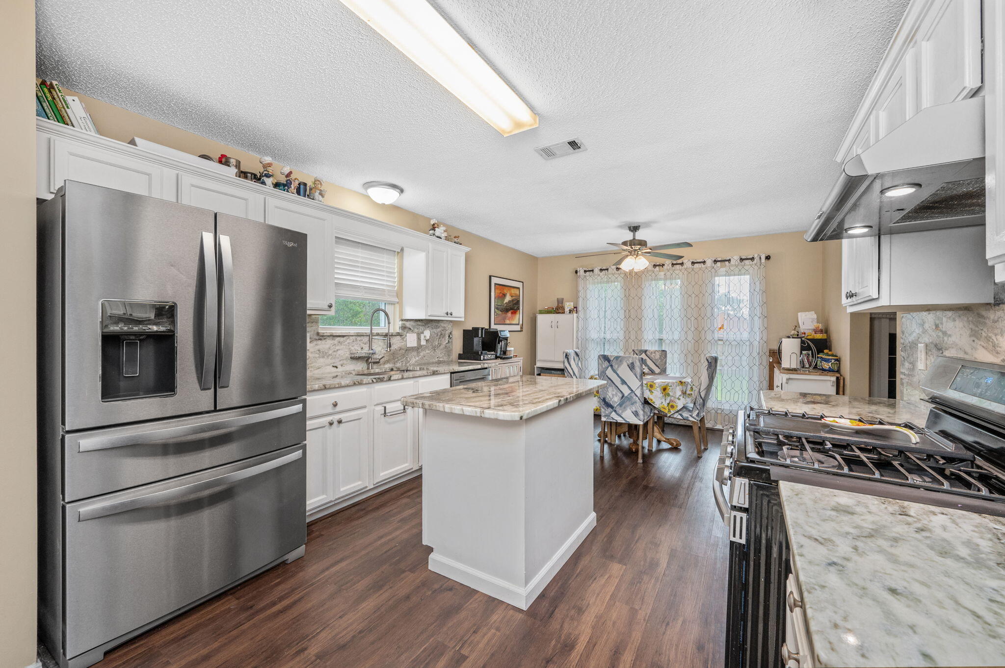 RIVERCHASE S/D PH 2 - Residential