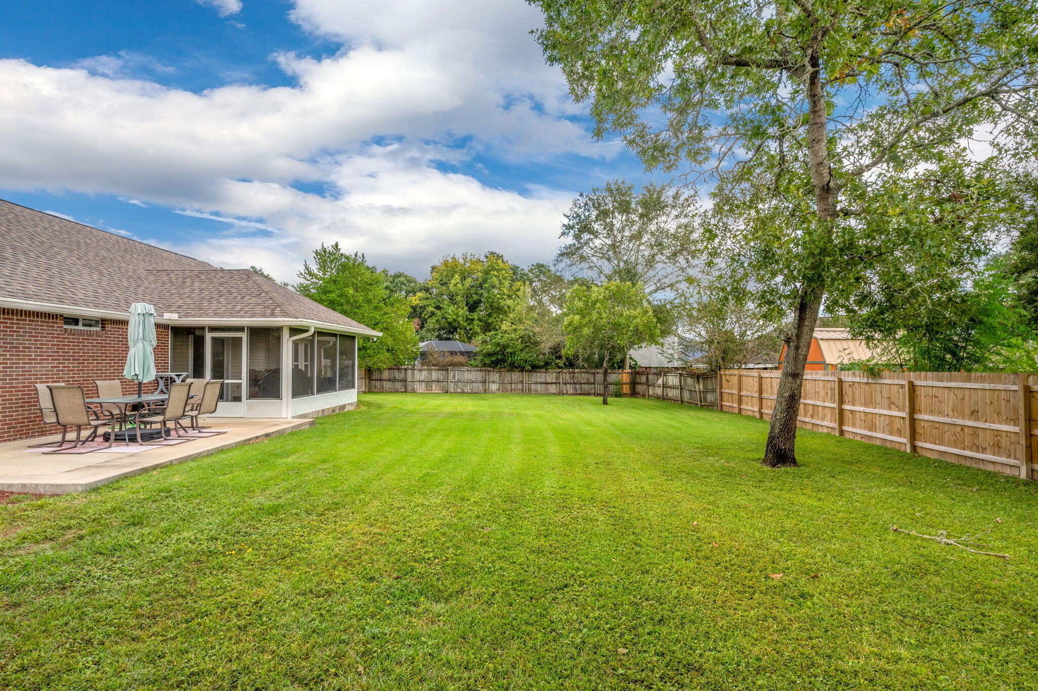 RIVERCHASE S/D PH 2 - Residential