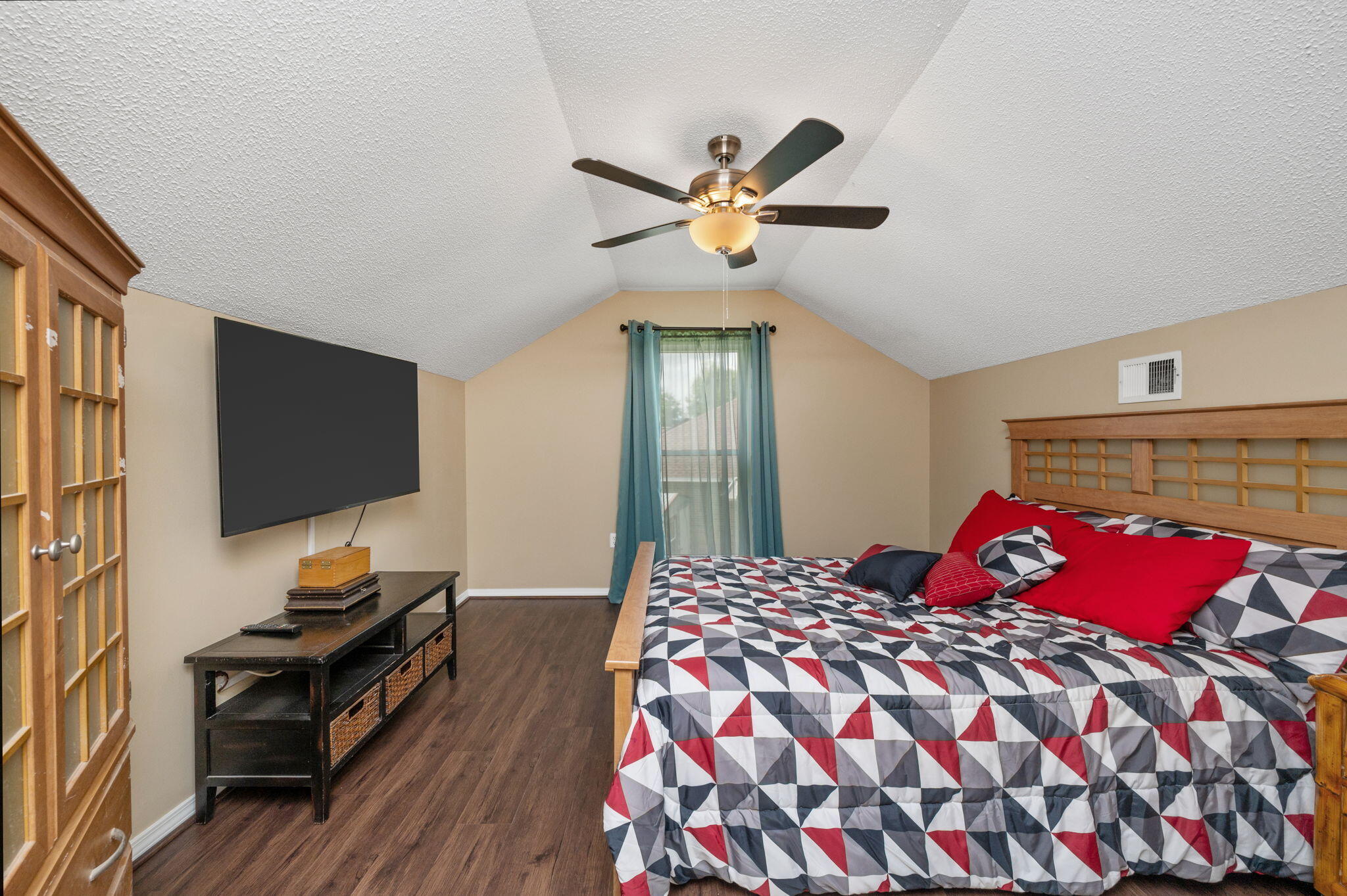 RIVERCHASE S/D PH 2 - Residential